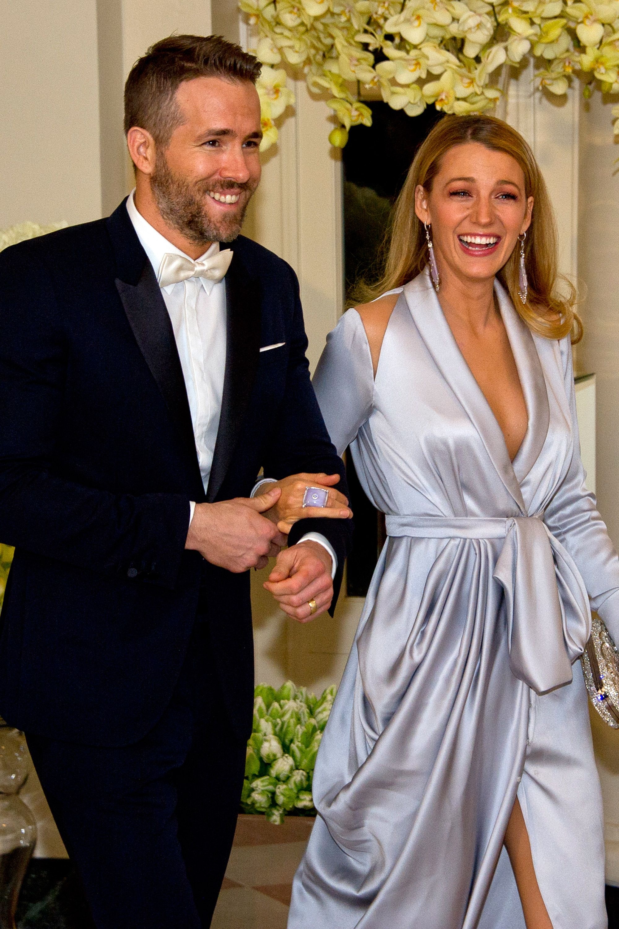 Blake Lively, Ryan Reynolds, rare public appearance, 2000x3000 HD Phone