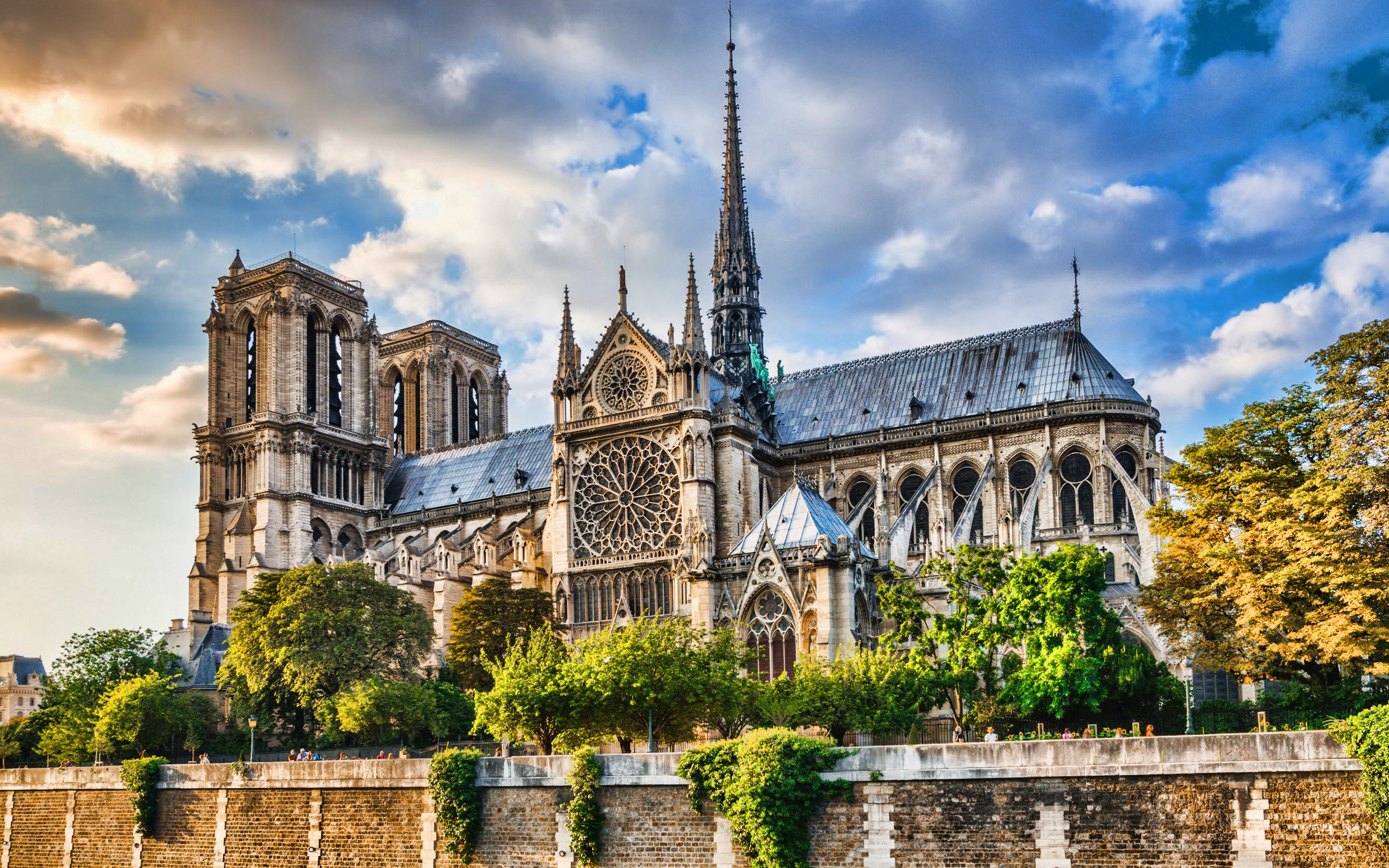 South faсade, Notre-Dame Cathedral Wallpaper, 2880x1800 HD Desktop