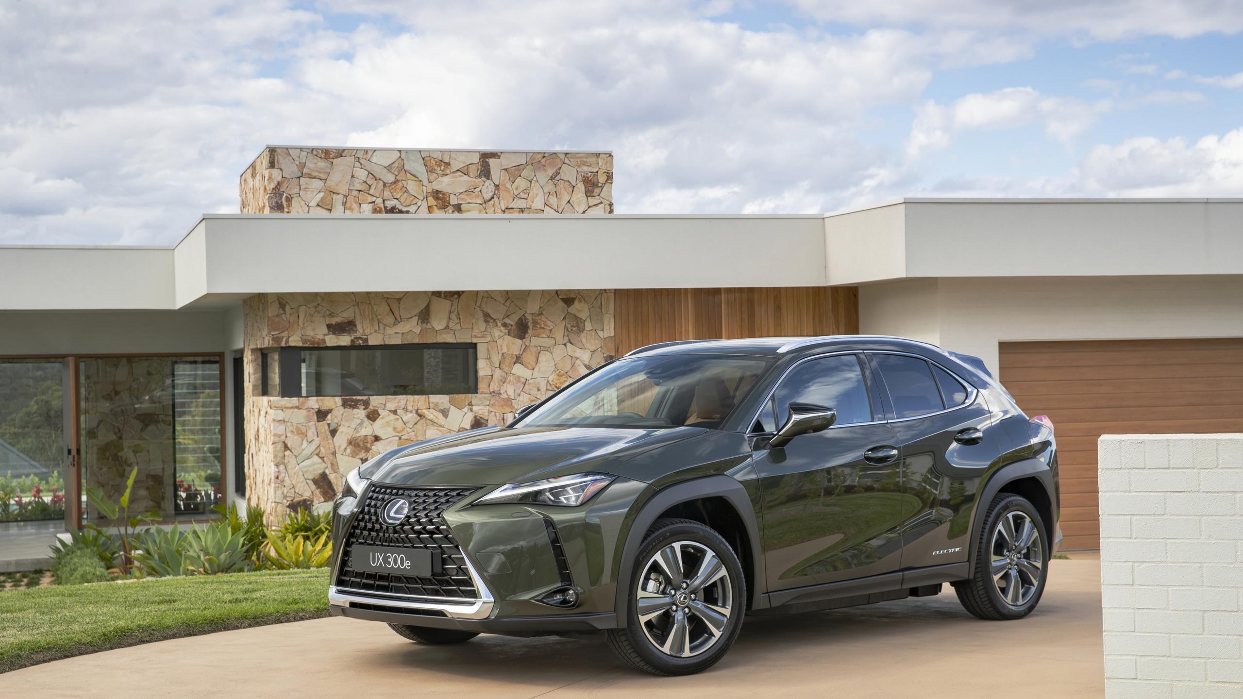 Lexus UX, Green UX 300e model, Eco-friendly design, Full HD wallpaper, 2560x1440 HD Desktop