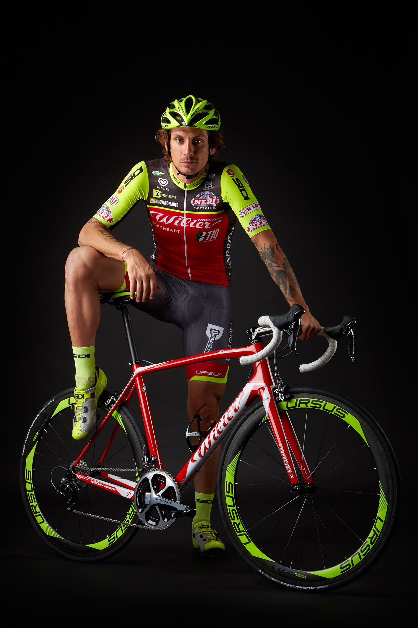 Filippo Pozzato, Wilier Triestina Wallpaper, 1340x2000 HD Phone