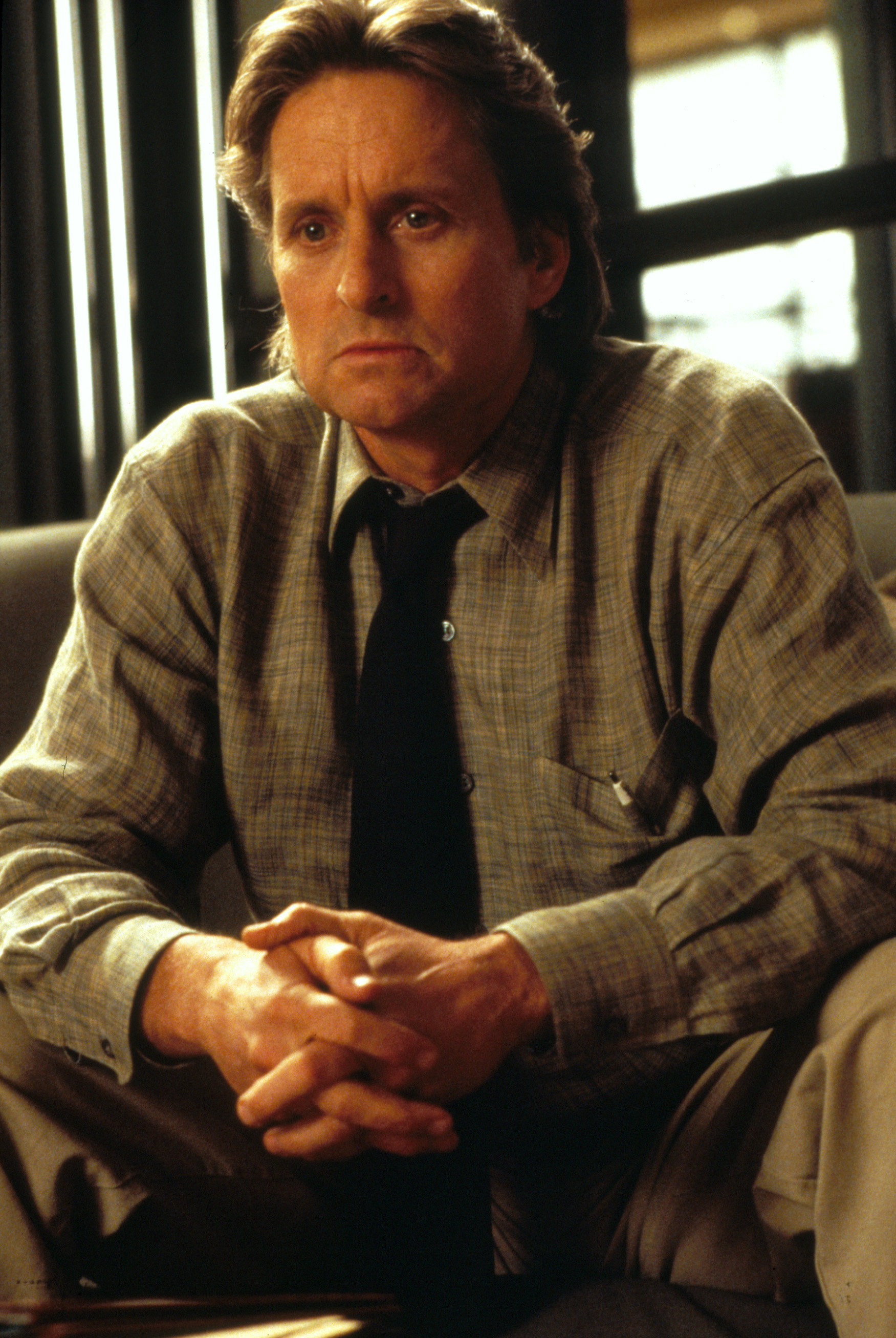 Michael Douglas, Disclosure, Fanpop, Movie, 1760x2620 HD Phone