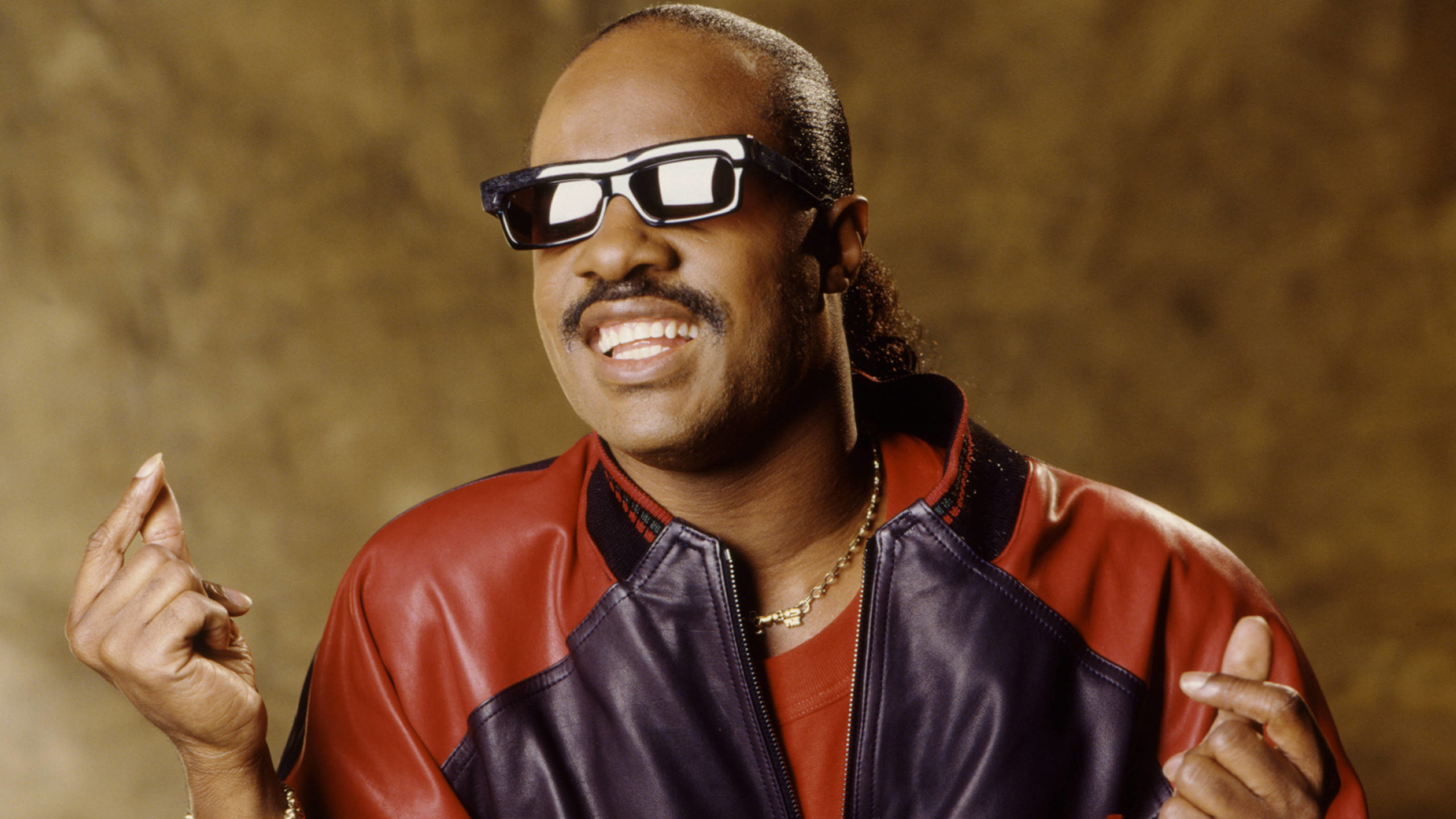 Stevie Wonder, Loss of sight, Life story, 2560x1440 HD Desktop