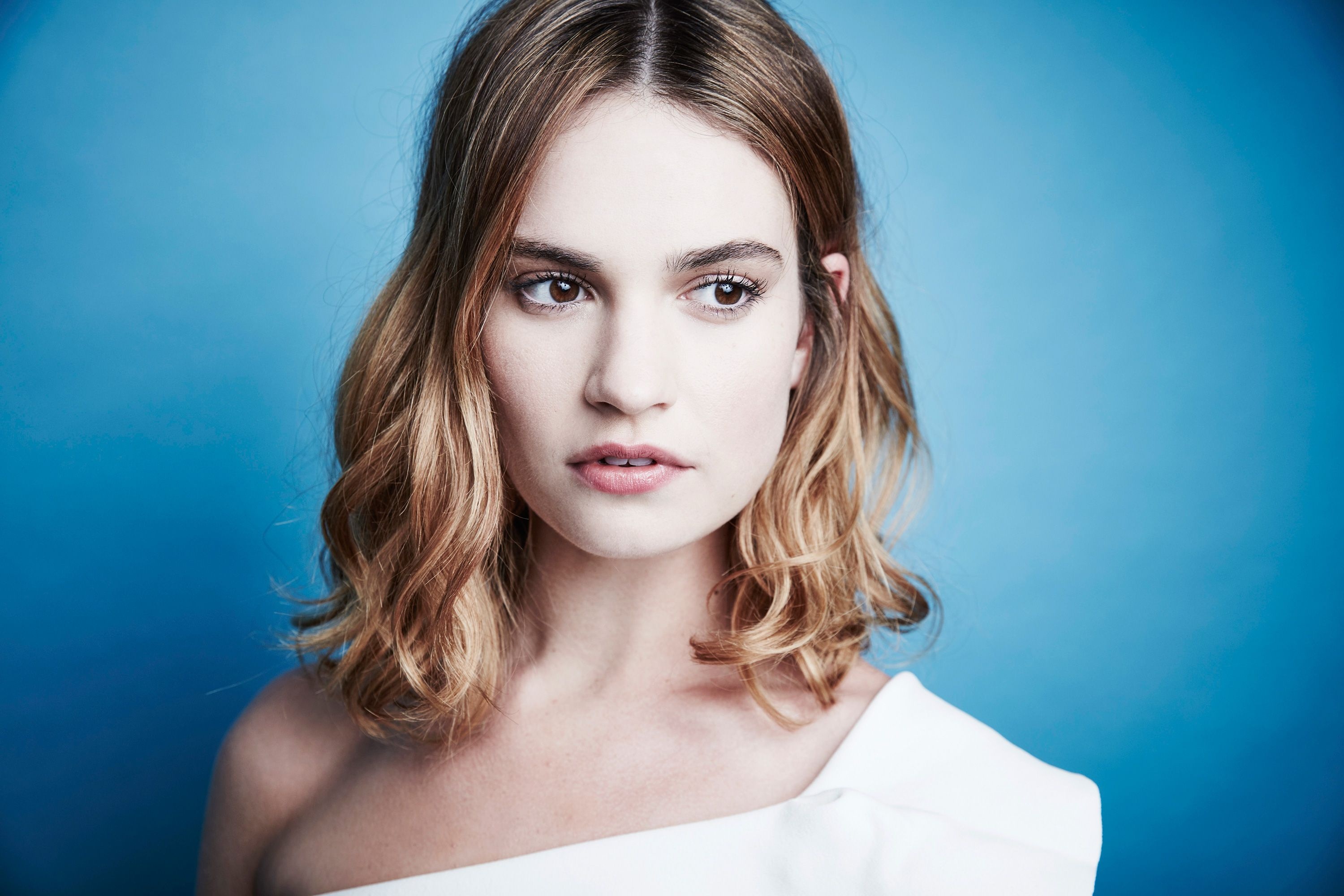 Lily James, Oscars buzz, Harvey Weinstein controversy, Darker roles, 3000x2000 HD Desktop