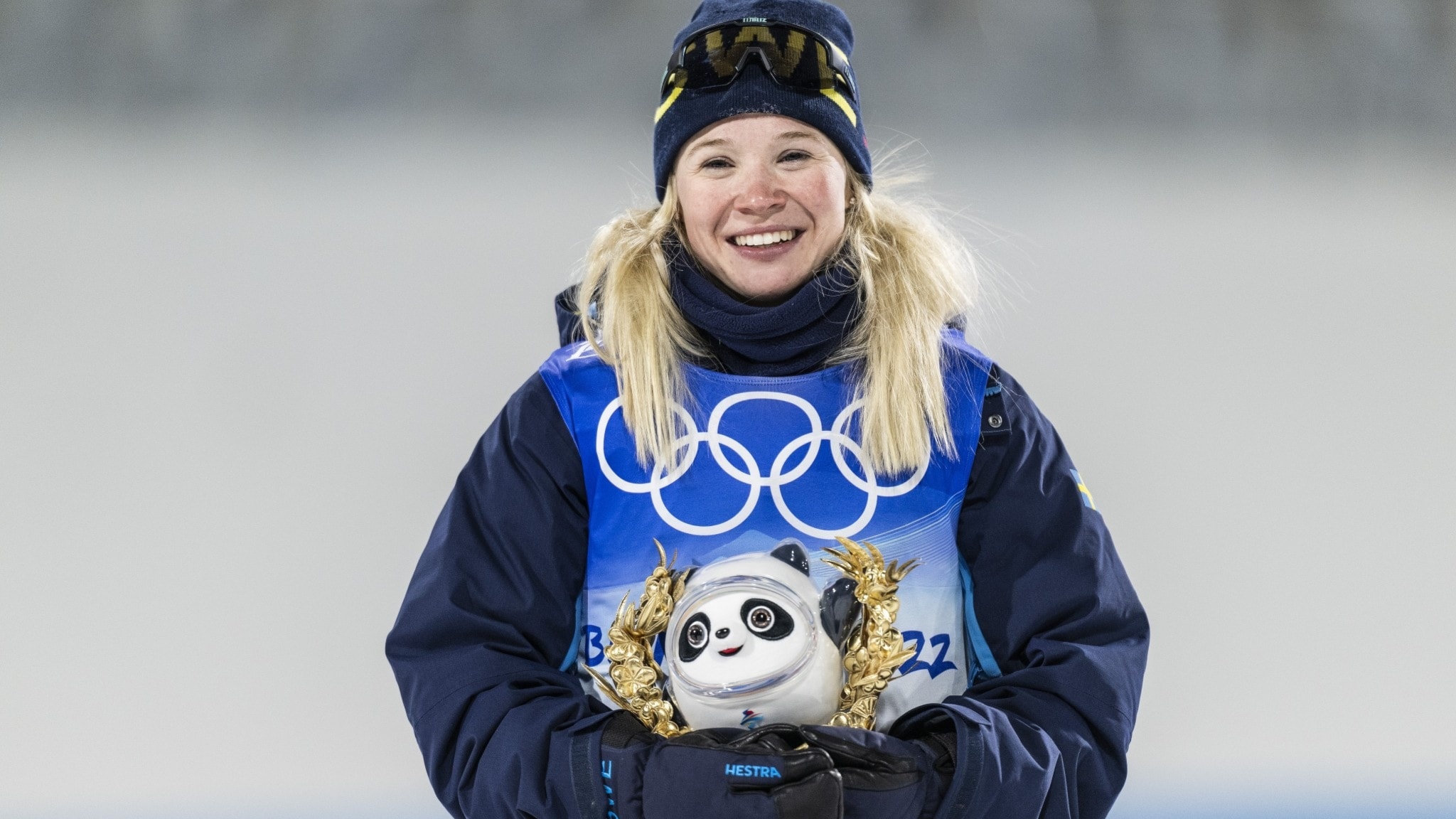 Jonna Sundling, Olympic gold, Radio Sweden, Easy Swedish, 2050x1160 HD Desktop