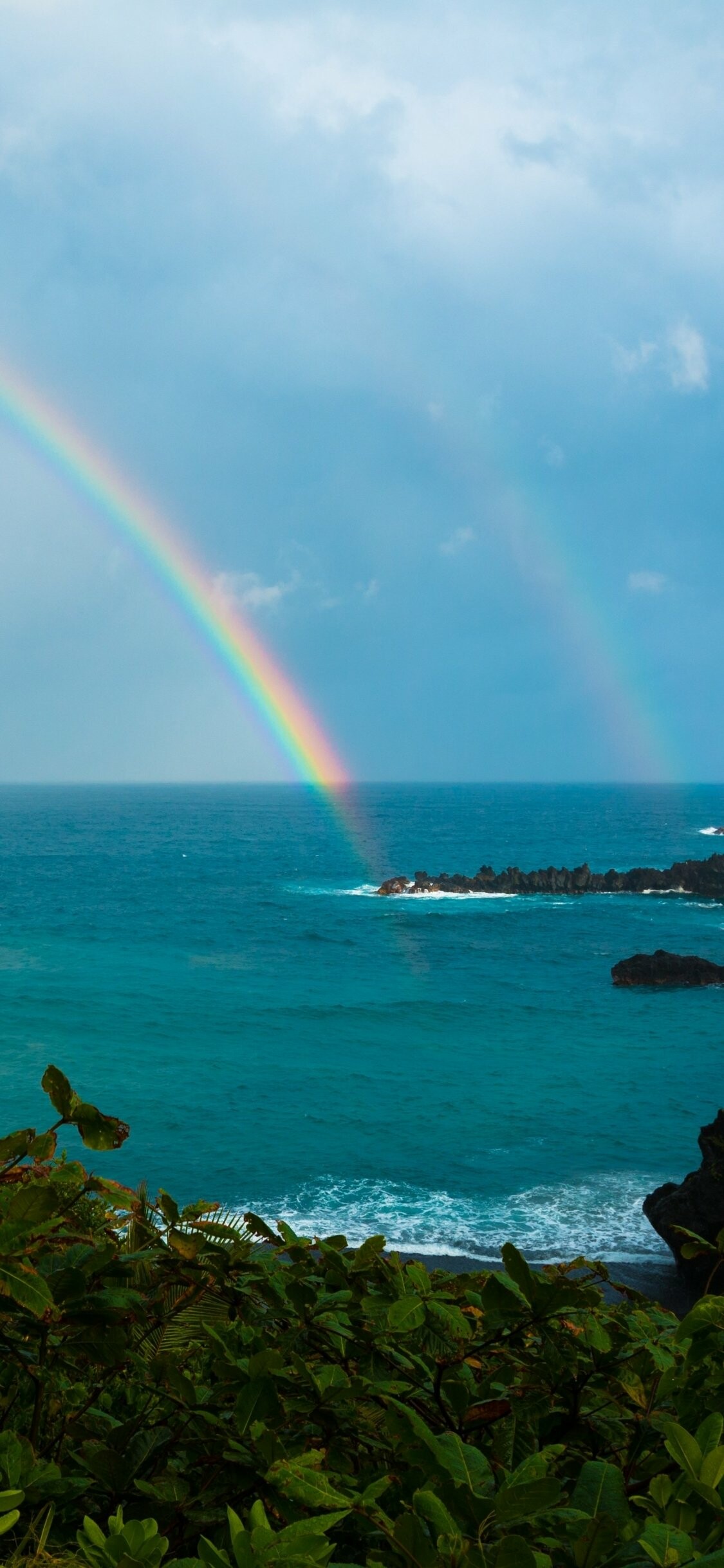 Earth's rainbow, Natural wonder, Color spectrum, Vibrant phenomenon, 1130x2440 HD Phone