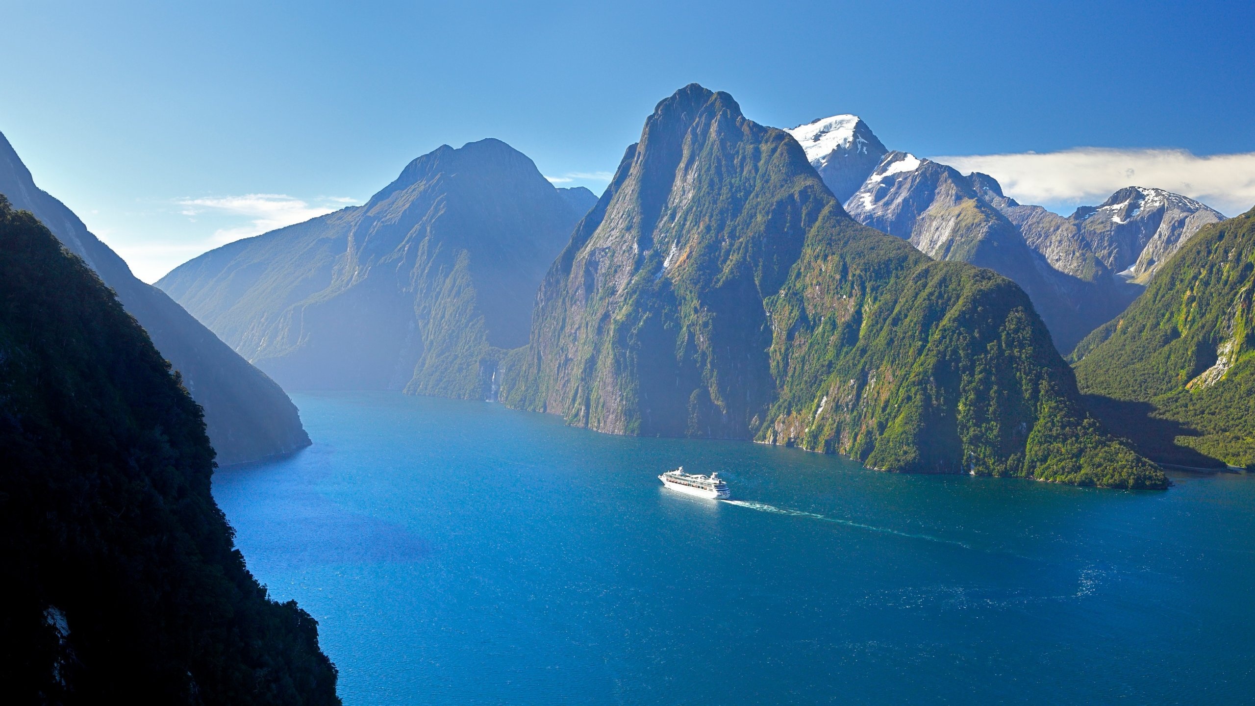 Fiordland National Park, Travels, Discount, Lodge, 2560x1440 HD Desktop