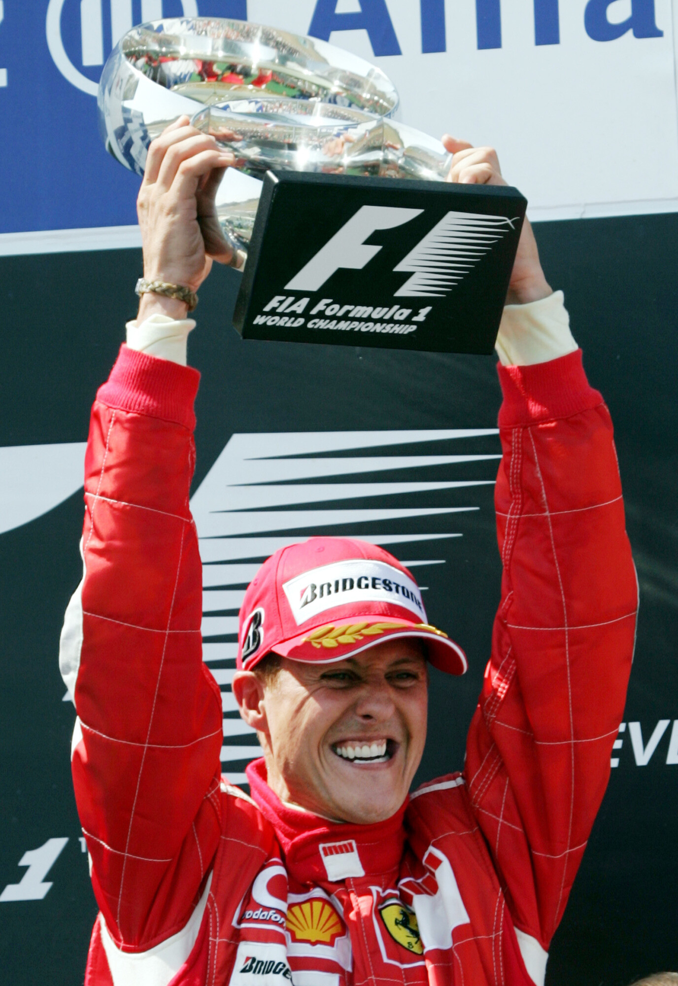 Michael Schumacher, Lewis Hamilton's record, 7th world title, F1 history, 1380x2000 HD Phone