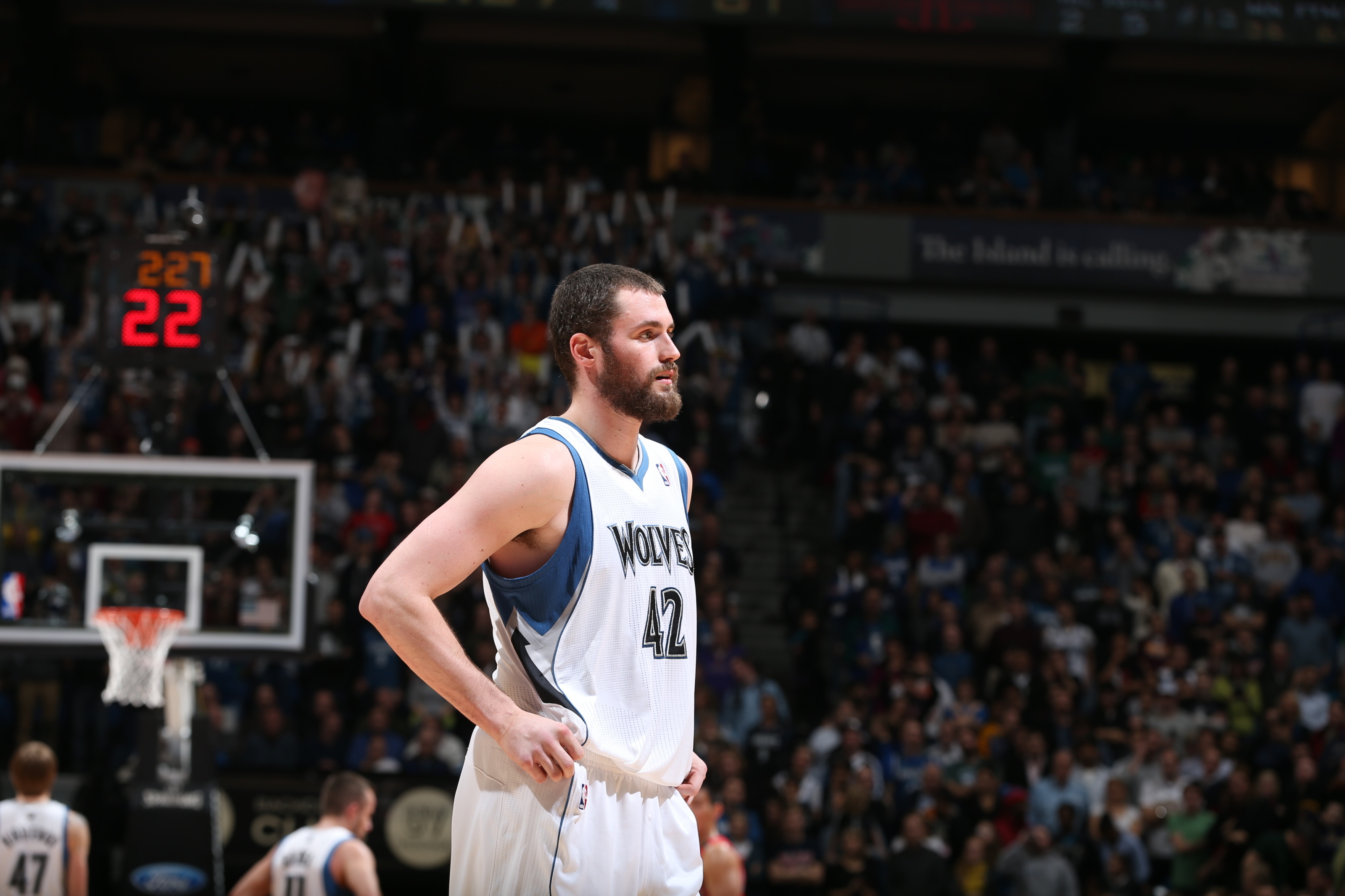 Minnesota Timberwolves, Kevin Love Wallpaper, 3200x2140 HD Desktop