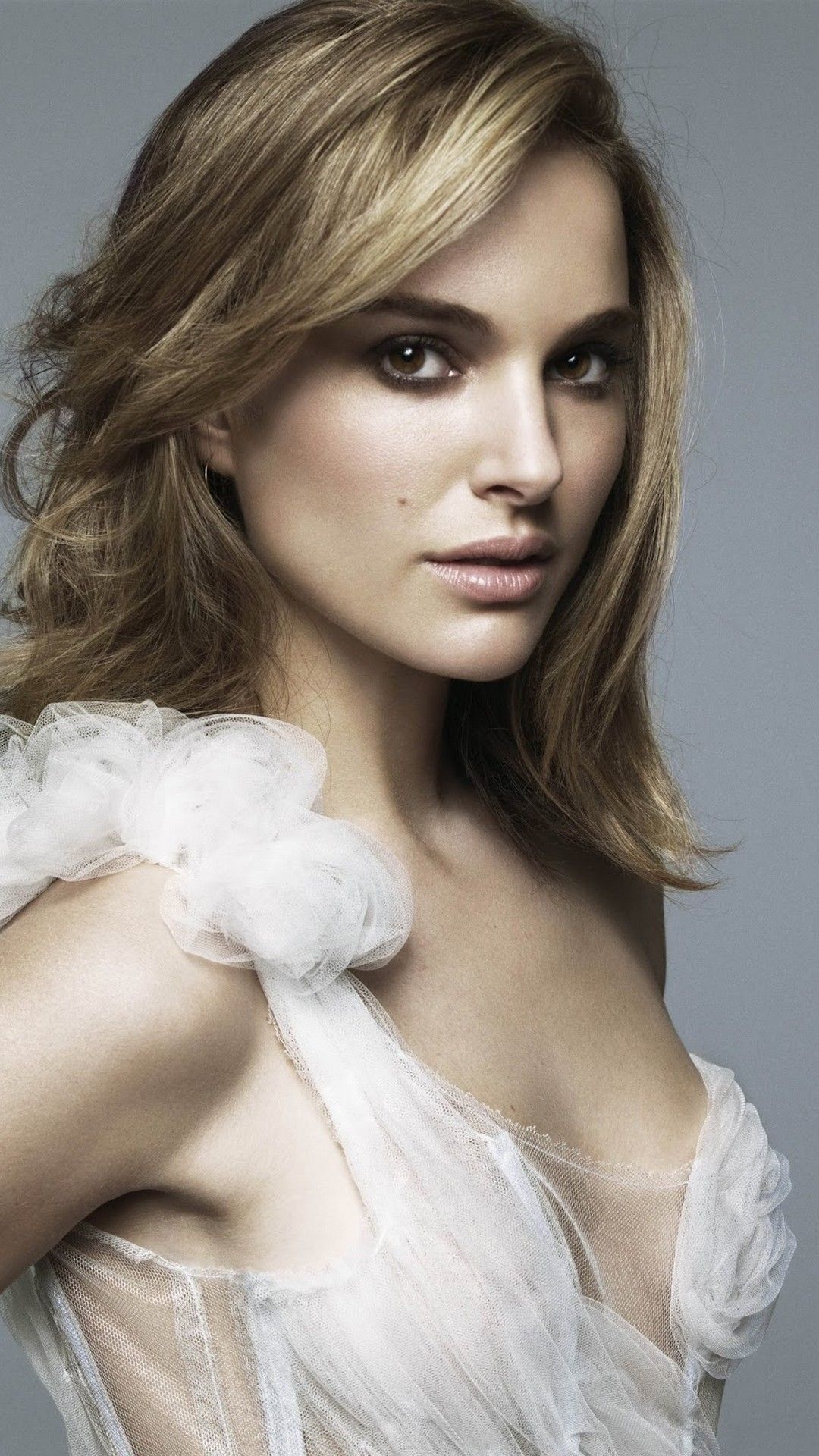 Natalie Portman, Most Beautiful Women Wallpaper, 1080x1920 Full HD Phone