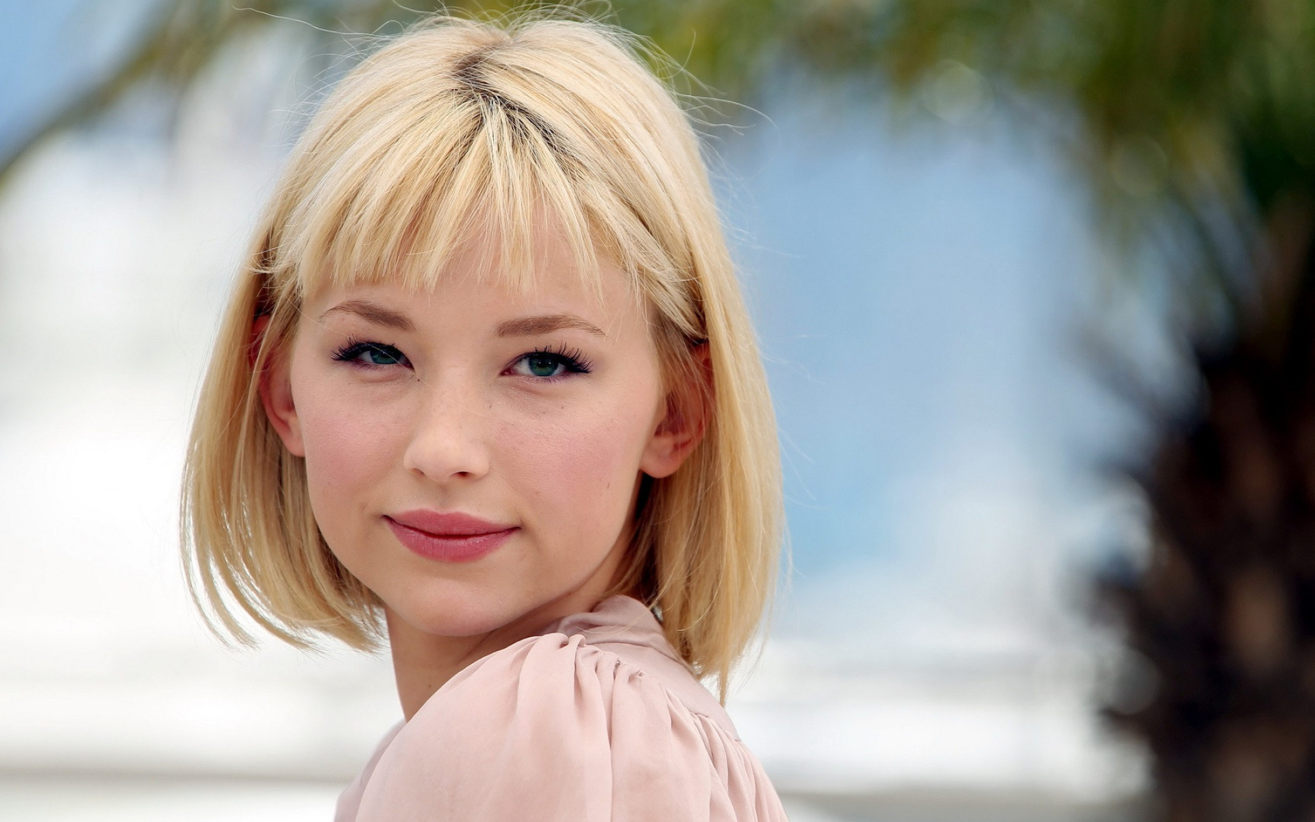 Haley Bennett, Wallpaper, Celebrity wallpapers, 1920x1200 HD Desktop