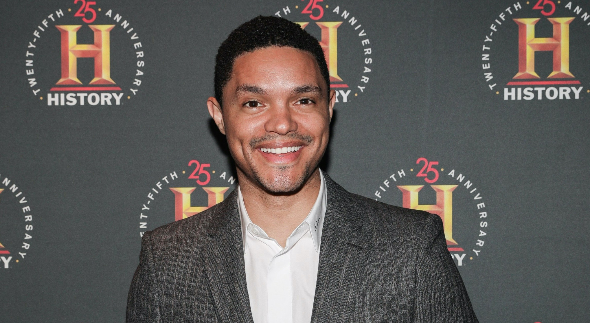 Trevor Noah, Grammys monologue, Poking fun, Will Smith and Chris Rock, 2040x1120 HD Desktop