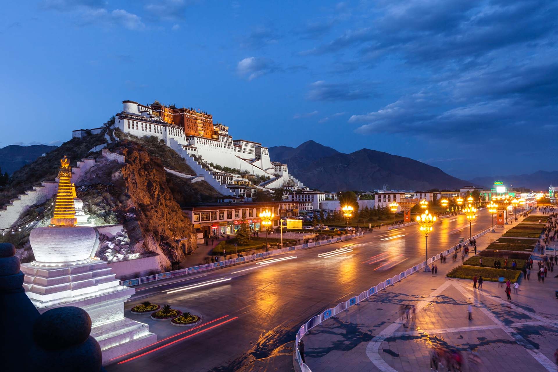 Potala Palace archives, Tibet travel, 1920x1280 HD Desktop