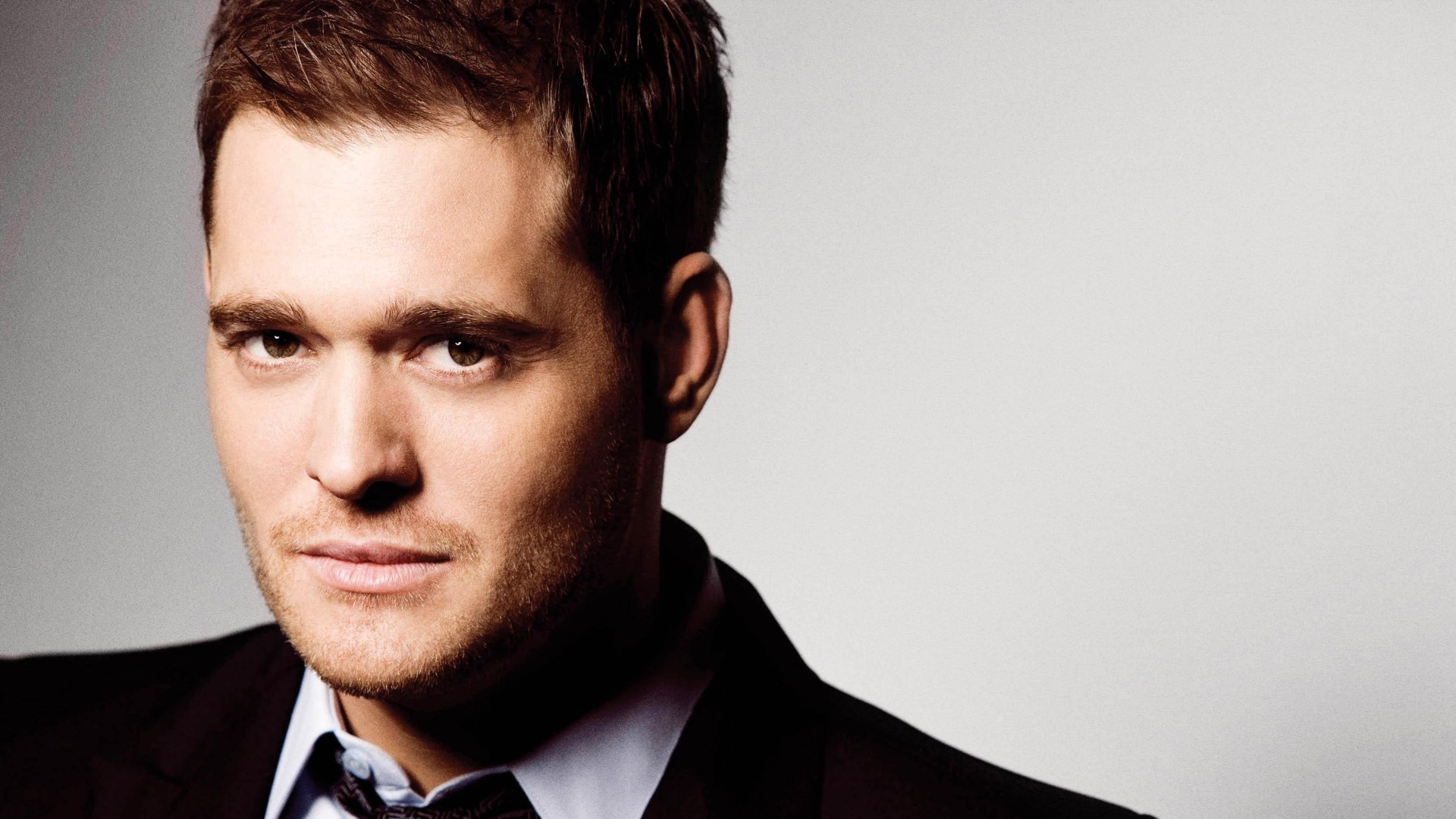 Michael Buble HD wallpapers, Music icon, Jazz-inspired, Romantic ballads, 1920x1080 Full HD Desktop