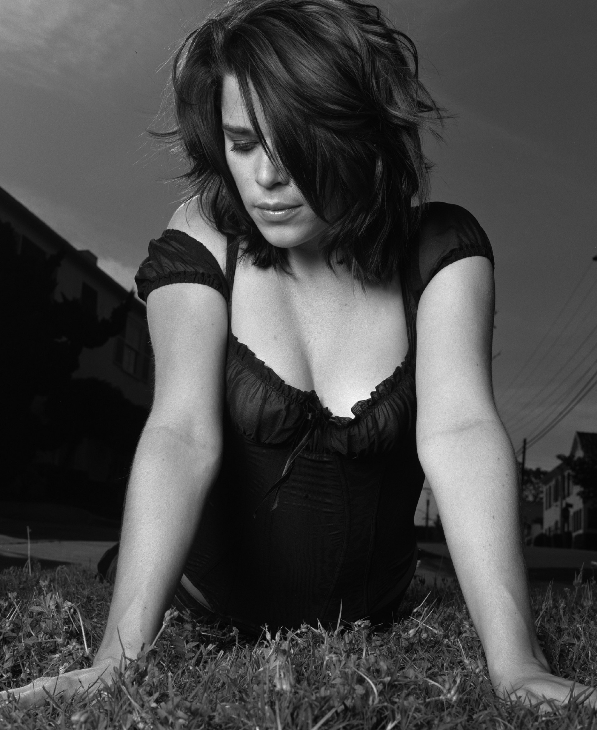 Neve Campbell, Rankin photoshoot, Neve Campbell foto, 2100x2560 HD Phone