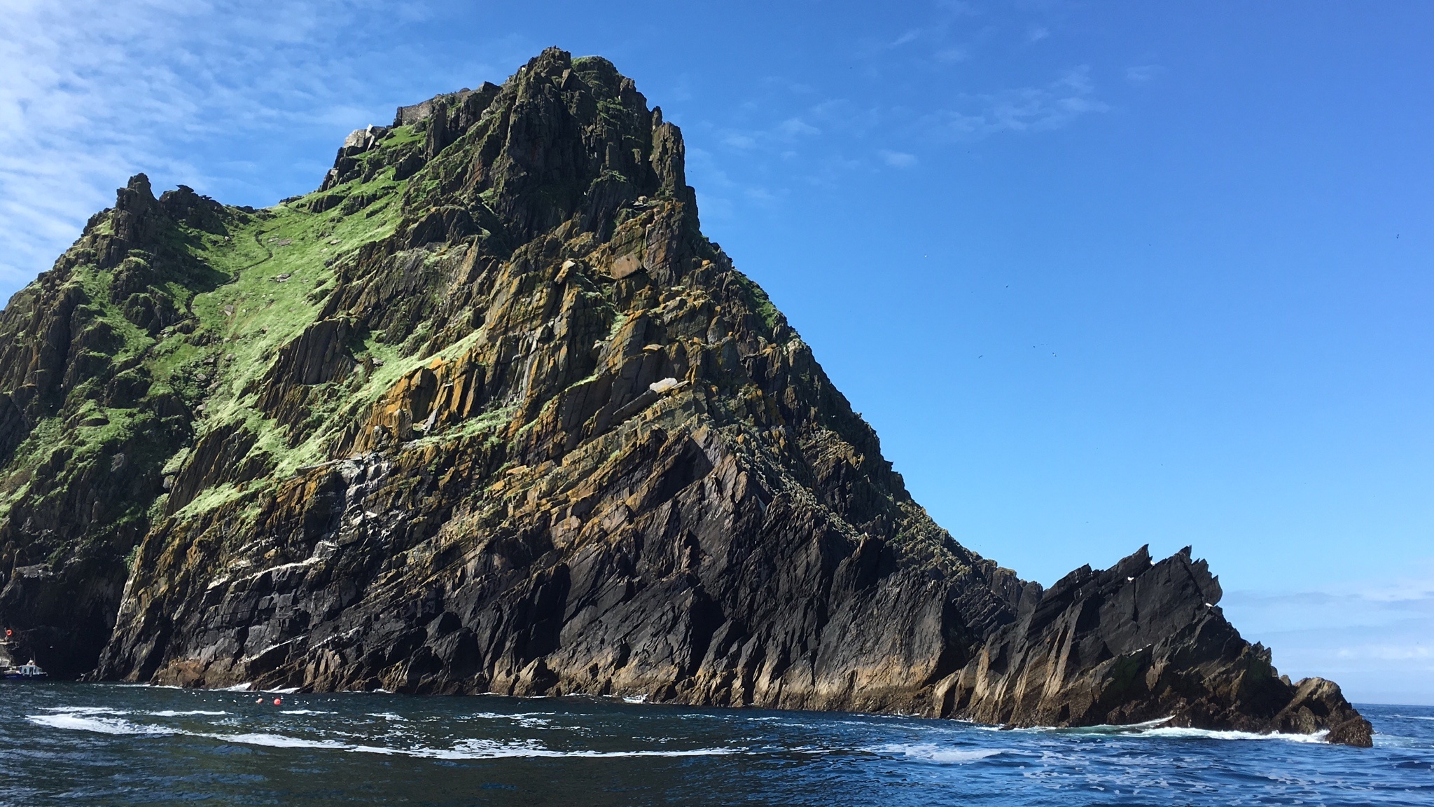 Skellig Michael in Ireland, Awe-inspiring album, Majestic location, Iconic setting, 2050x1160 HD Desktop