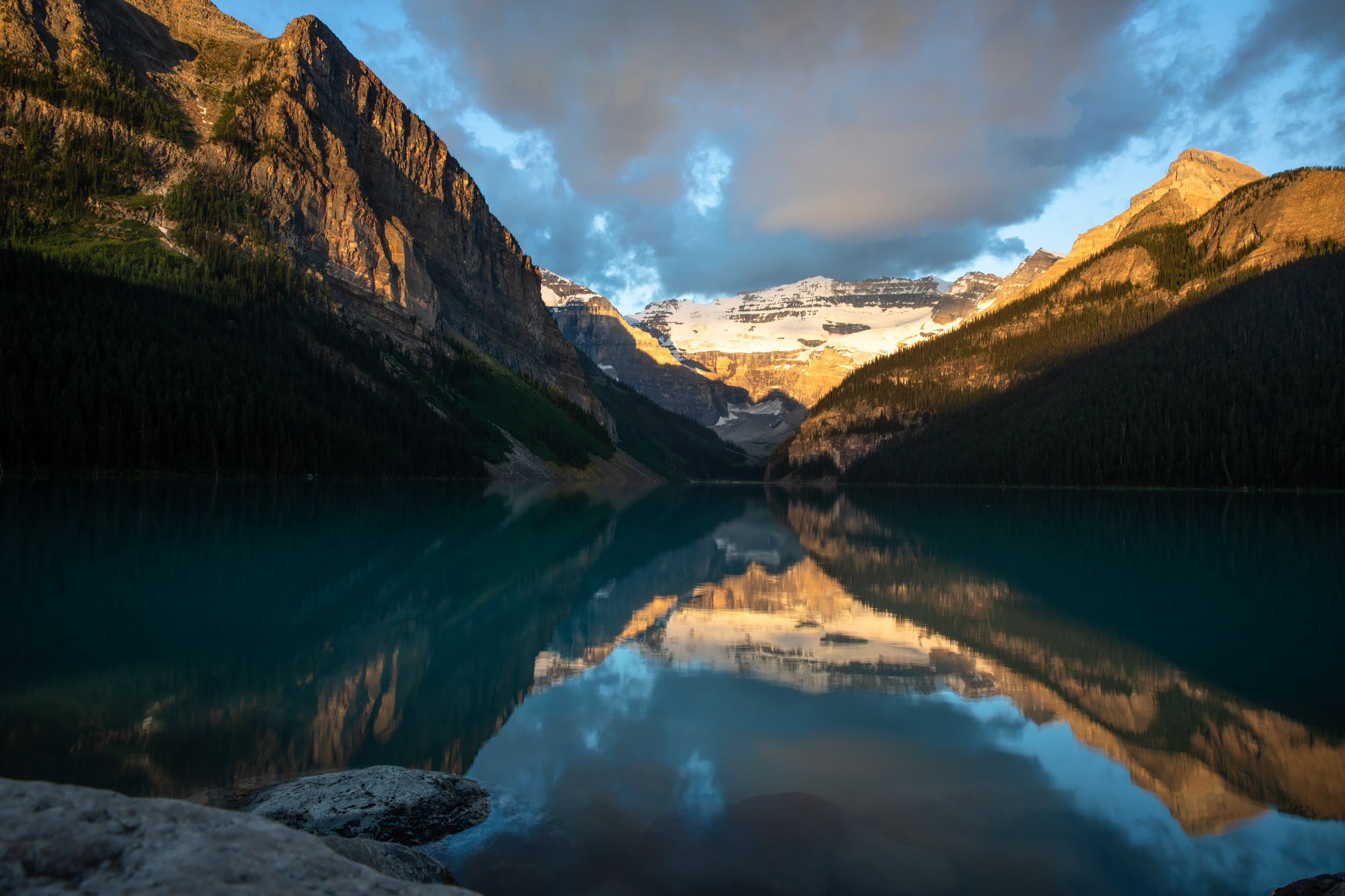 Lake Louise, Travels, Park and Ride, Parks Canada, 2000x1340 HD Desktop