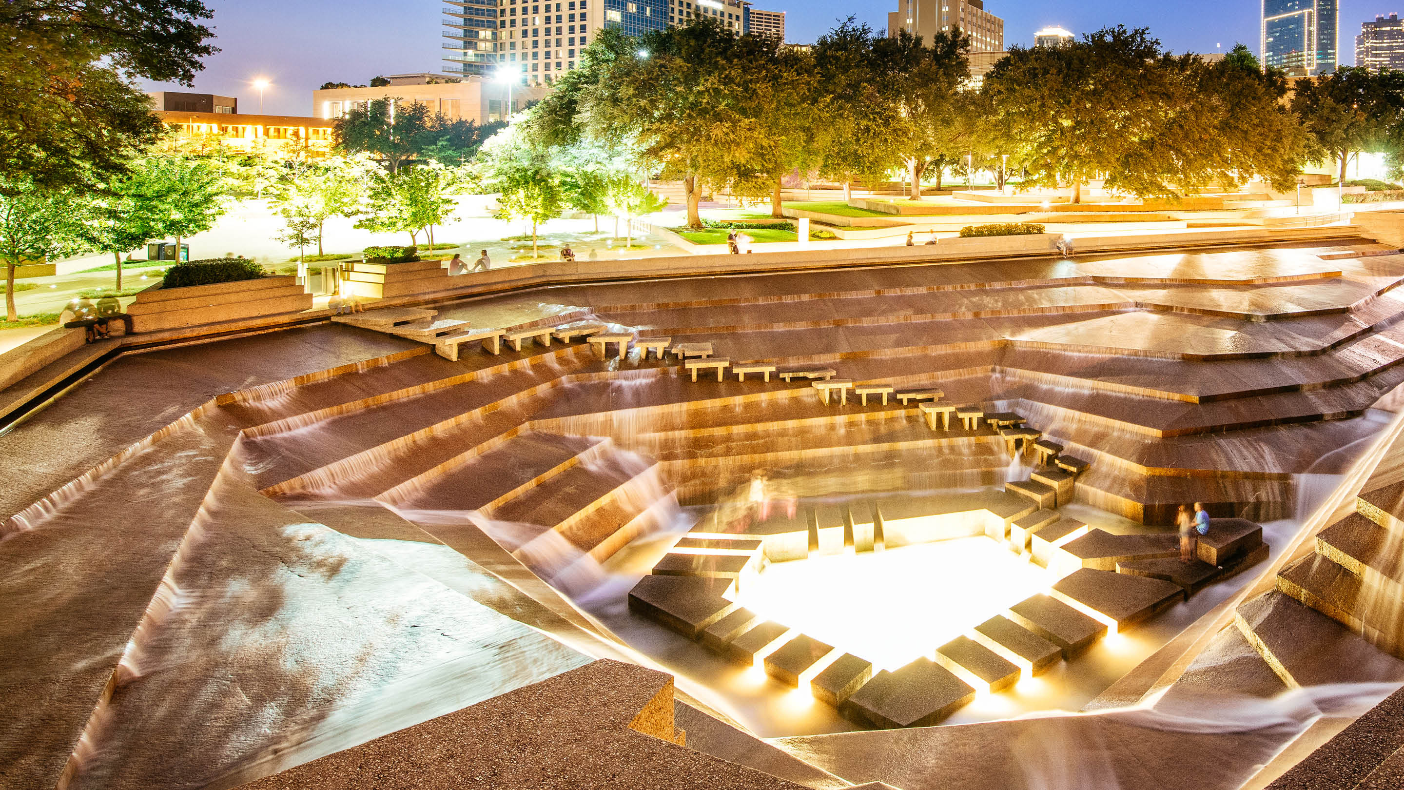 Fort Worth Water Gardens, Fort Worth Wallpaper, 2880x1620 HD Desktop