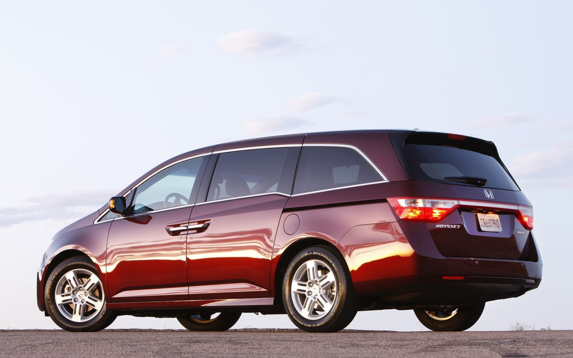 2012 Model, Honda Odyssey Wallpaper, 1920x1200 HD Desktop