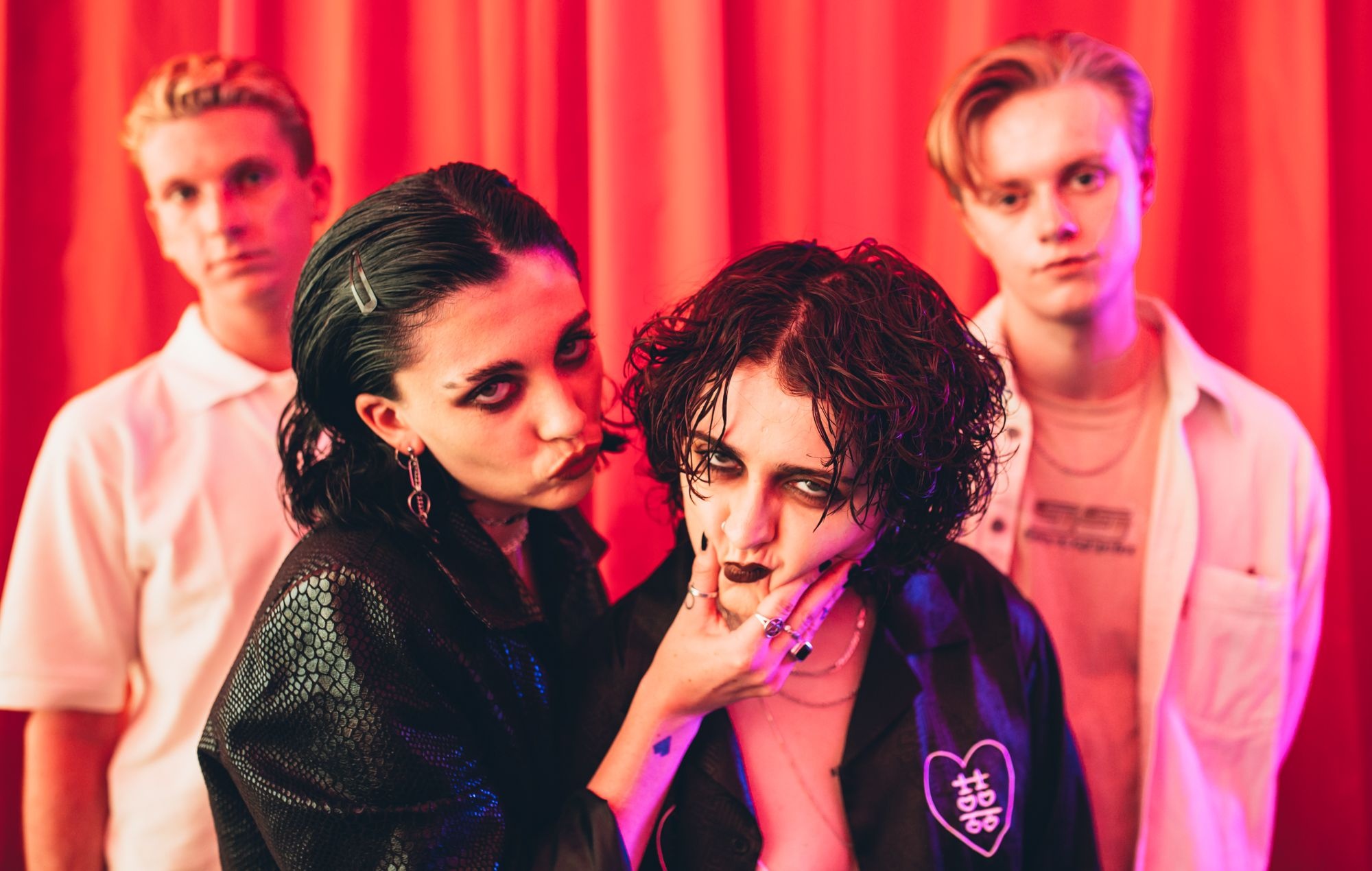 Pale Waves, Second album, Studio video, Pale Waves News, 2000x1270 HD Desktop