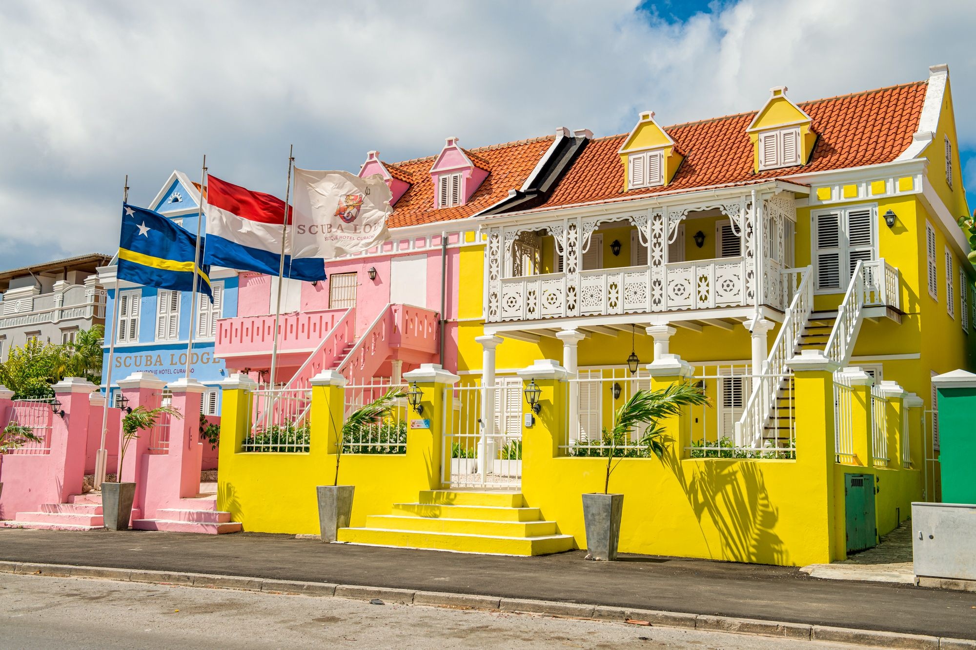 Willemstad, Travels, Known for, Paradise awaits, 2000x1340 HD Desktop