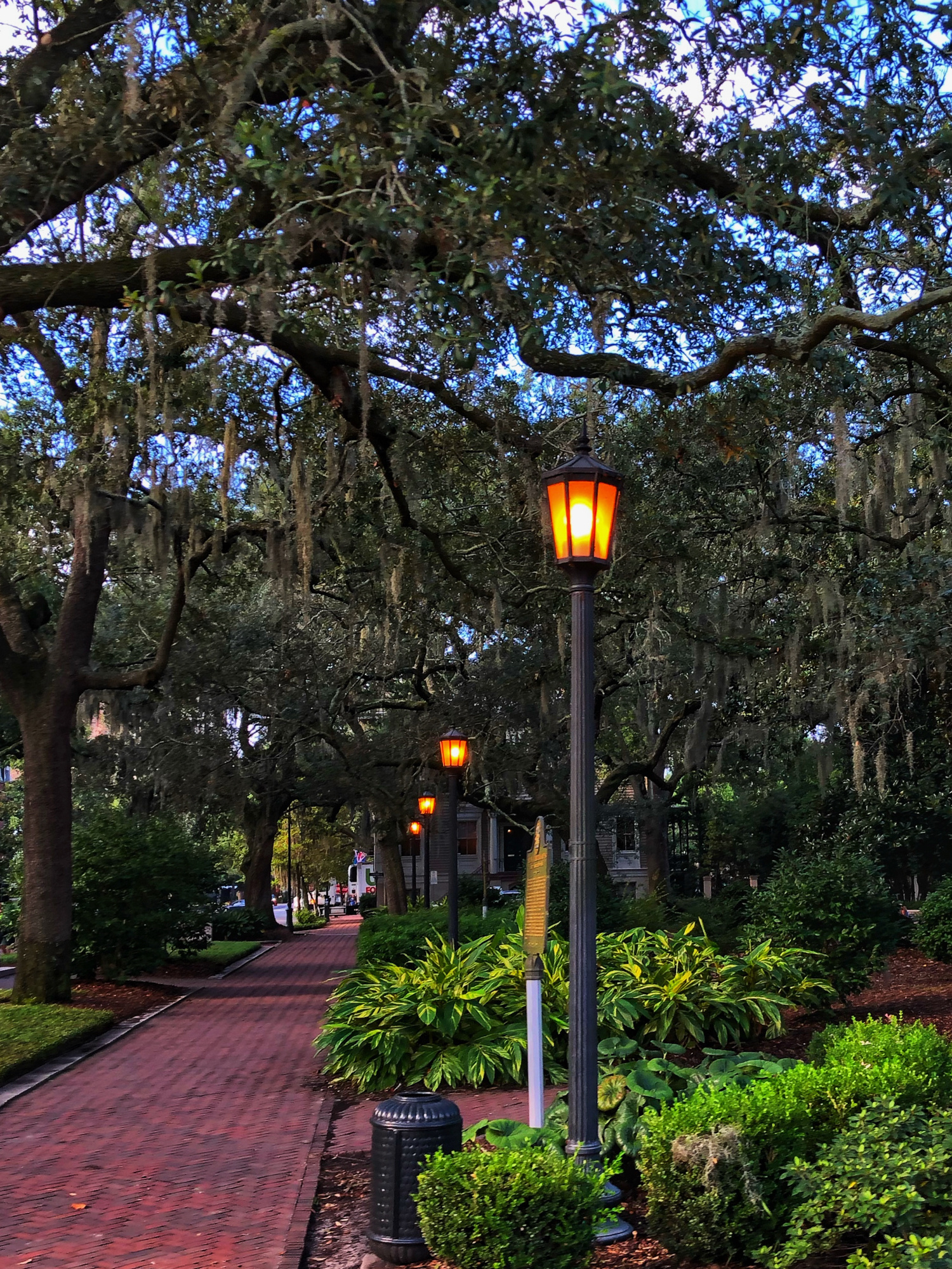 Savannah, Georgia, Family travel, Things to do, 1500x2000 HD Phone