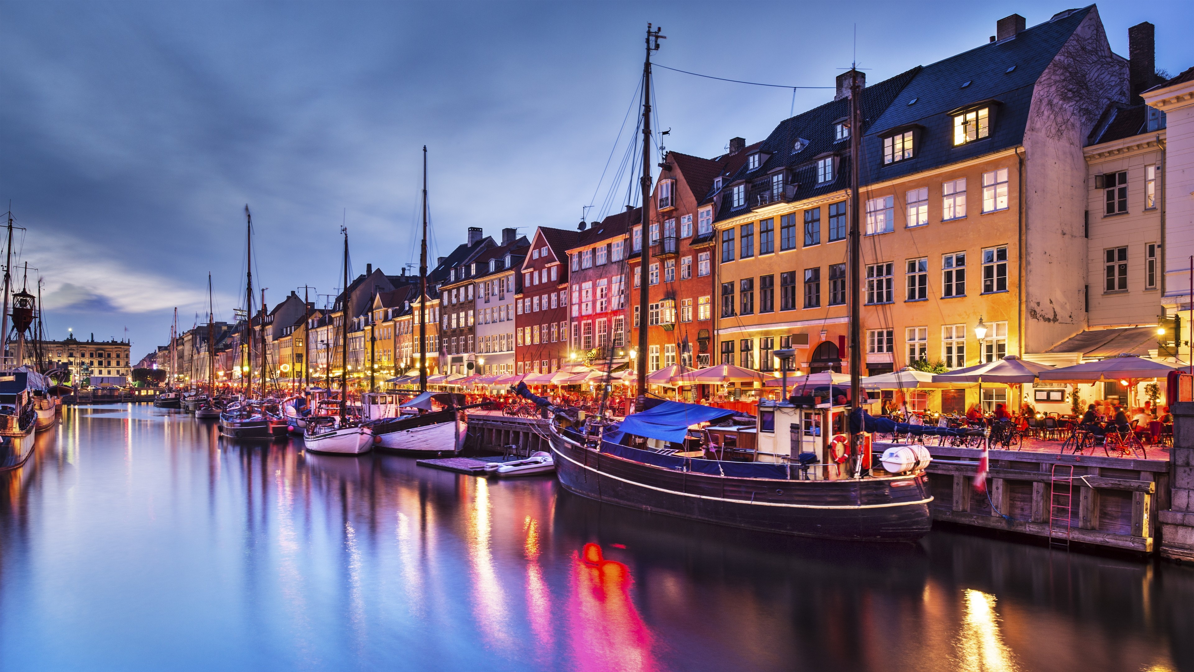 Cheap flights, Copenhagen, 3840x2160 4K Desktop