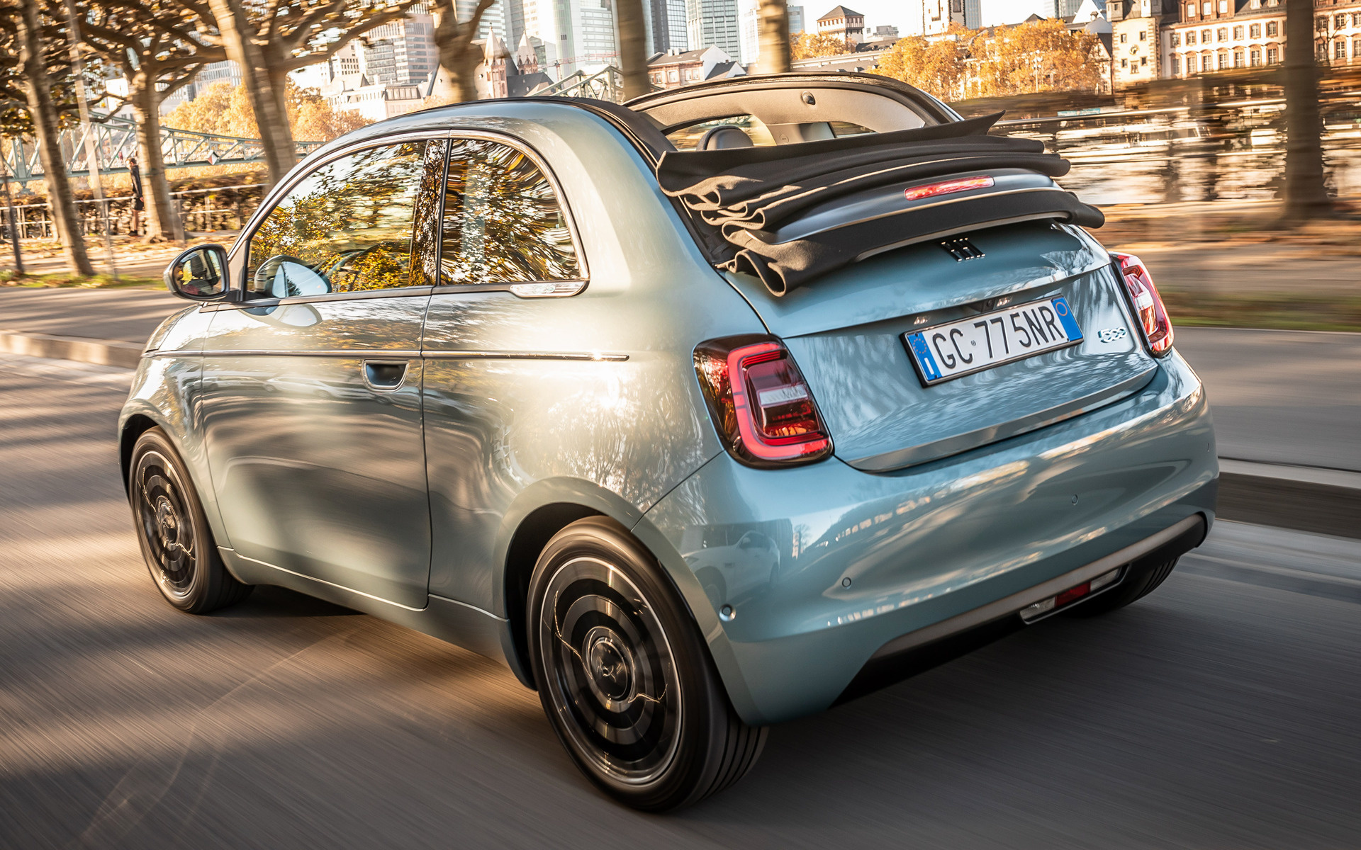 Fiat 500E Cabrio, 2020 Fiat 500, Car wallpapers, 1920x1200 HD Desktop