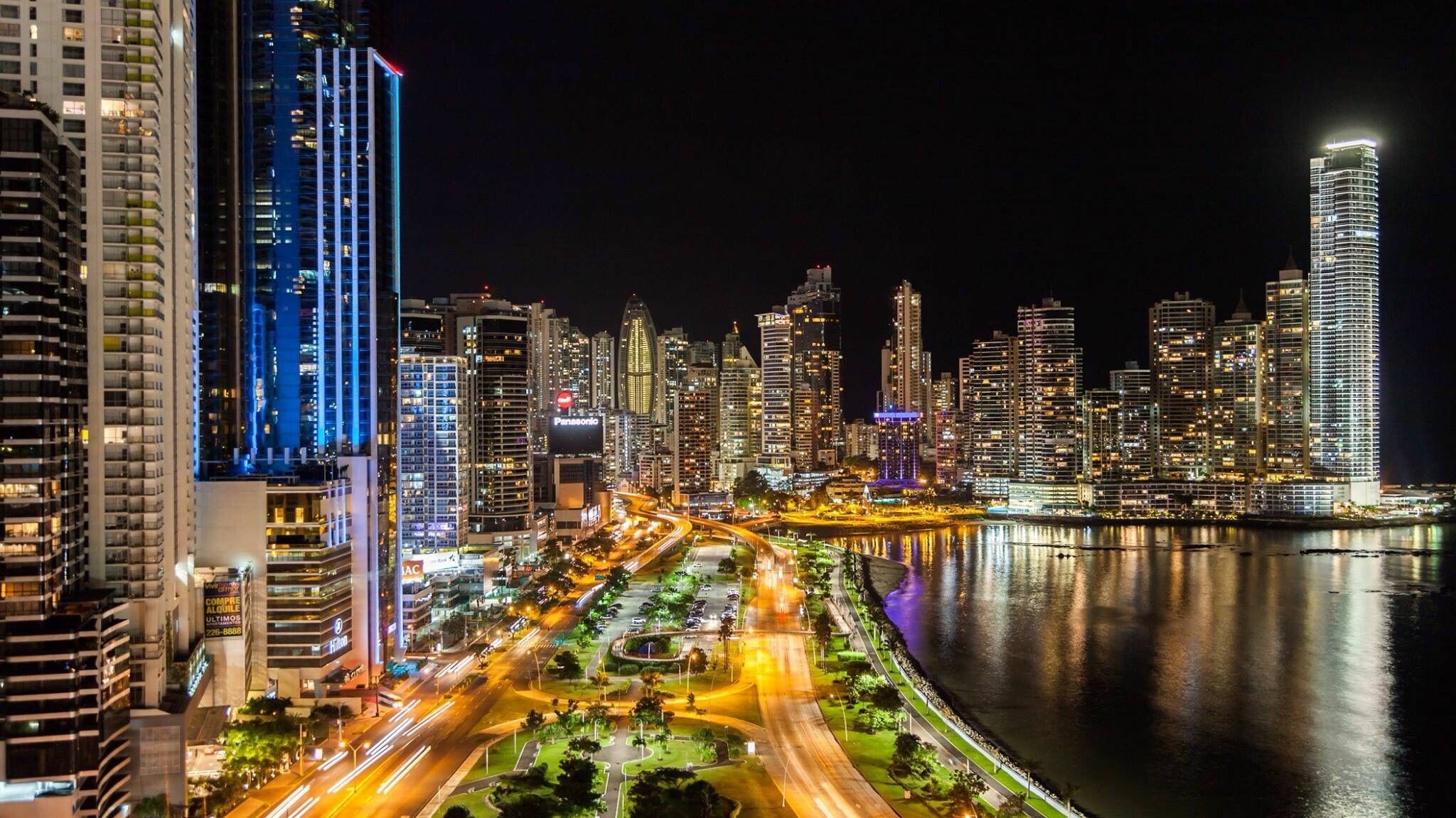 Panama wallpapers, Vibrant visuals, High-resolution images, Cultural heritage, 2050x1160 HD Desktop