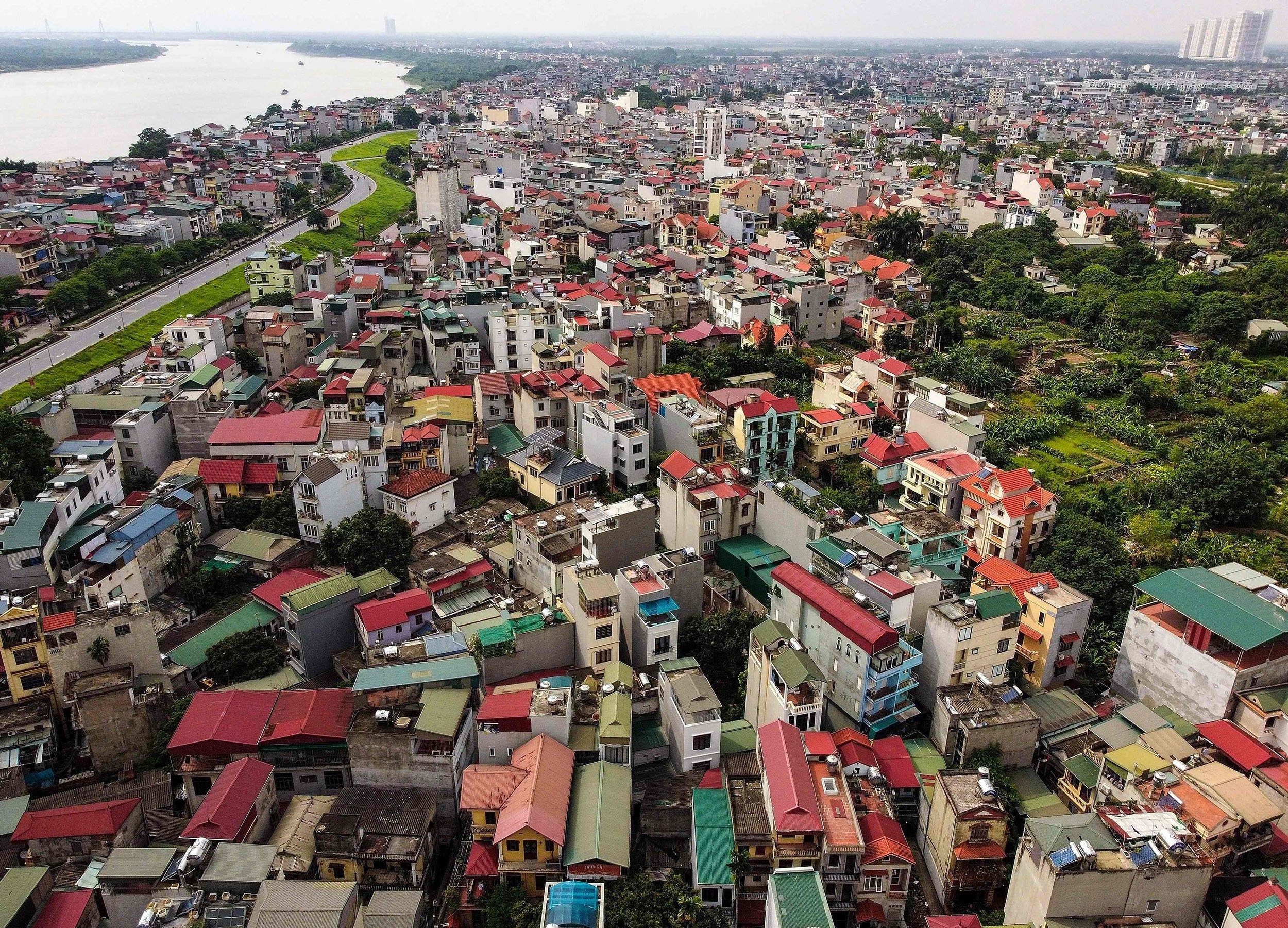 Hanoi's tube houses, Unique architecture, Daily Sabah article, Urban lifestyle, 2500x1810 HD Desktop