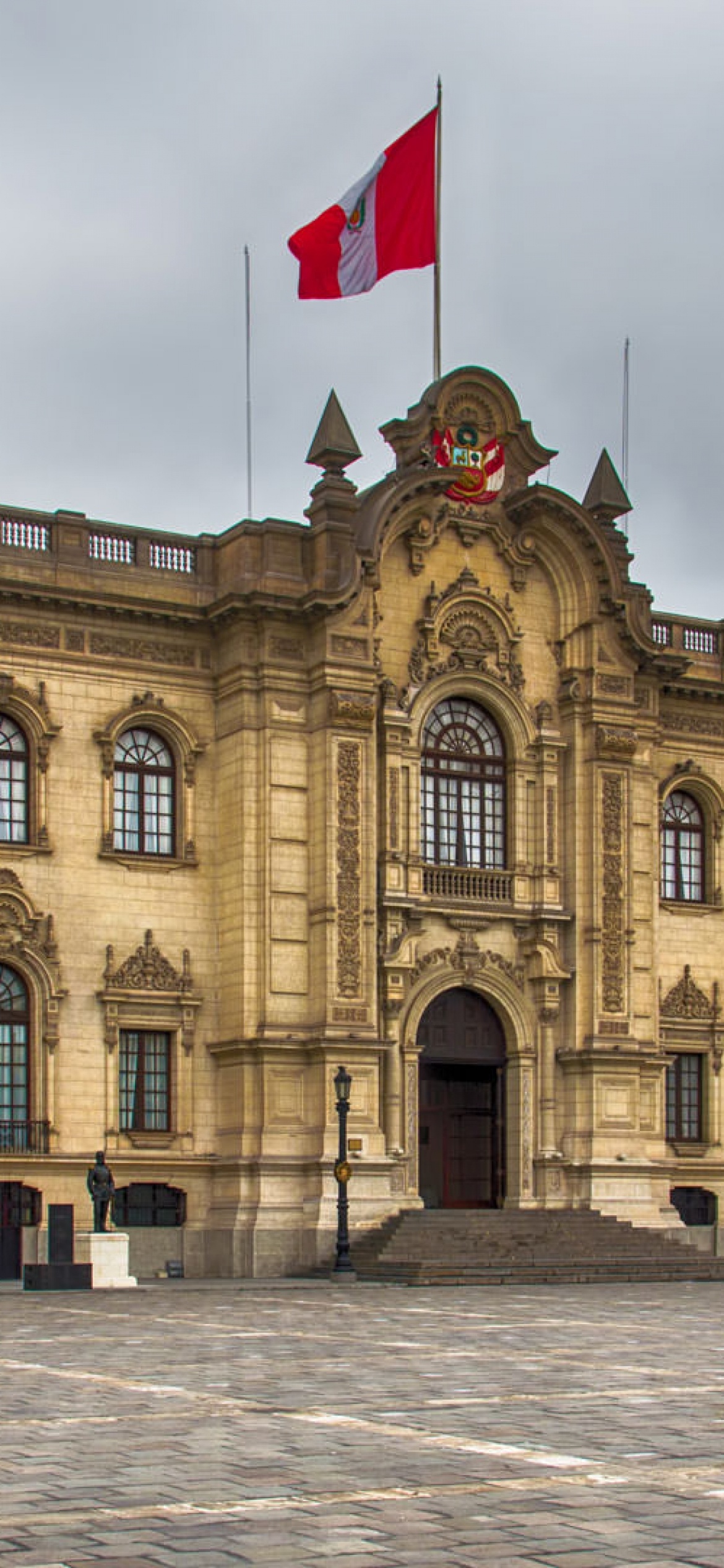 Government Palace, Lima (Peru) Wallpaper, 1170x2540 HD Phone