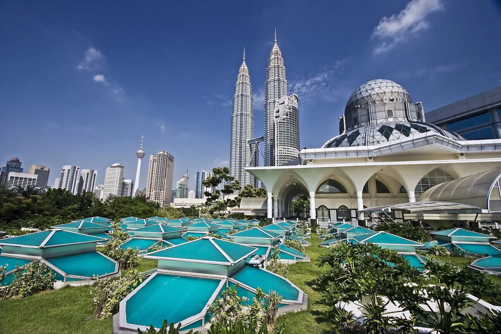 As Syakirin Mosque, Malaysia Wallpaper, 1920x1280 HD Desktop