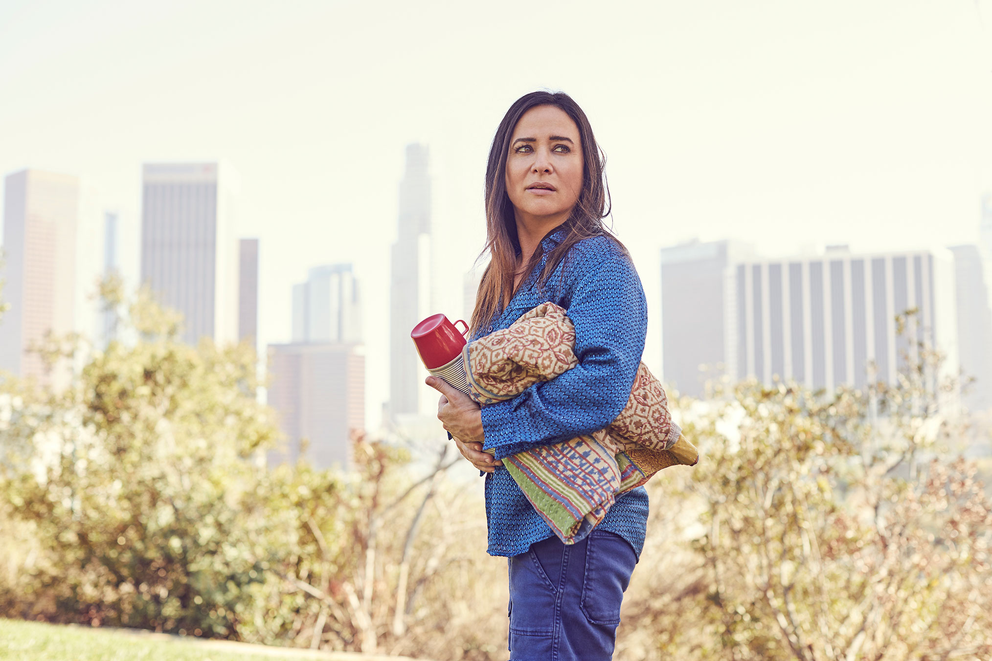 Better Things, Pamela Adlon, Season 3, Real life experiences, 2030x1360 HD Desktop