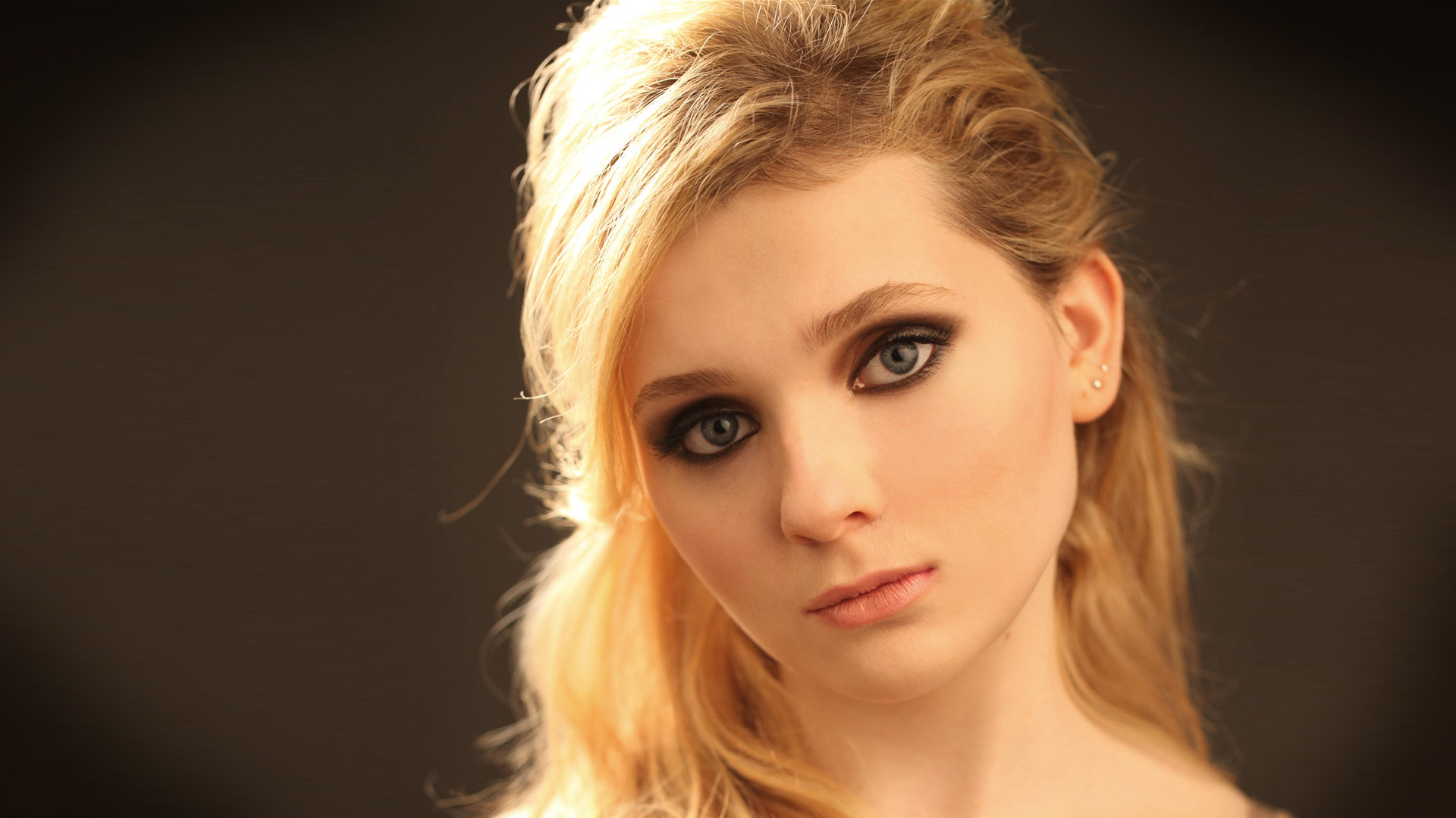 Abigail Breslin, Wallpaper, 31577 px, 1920x1080 Full HD Desktop