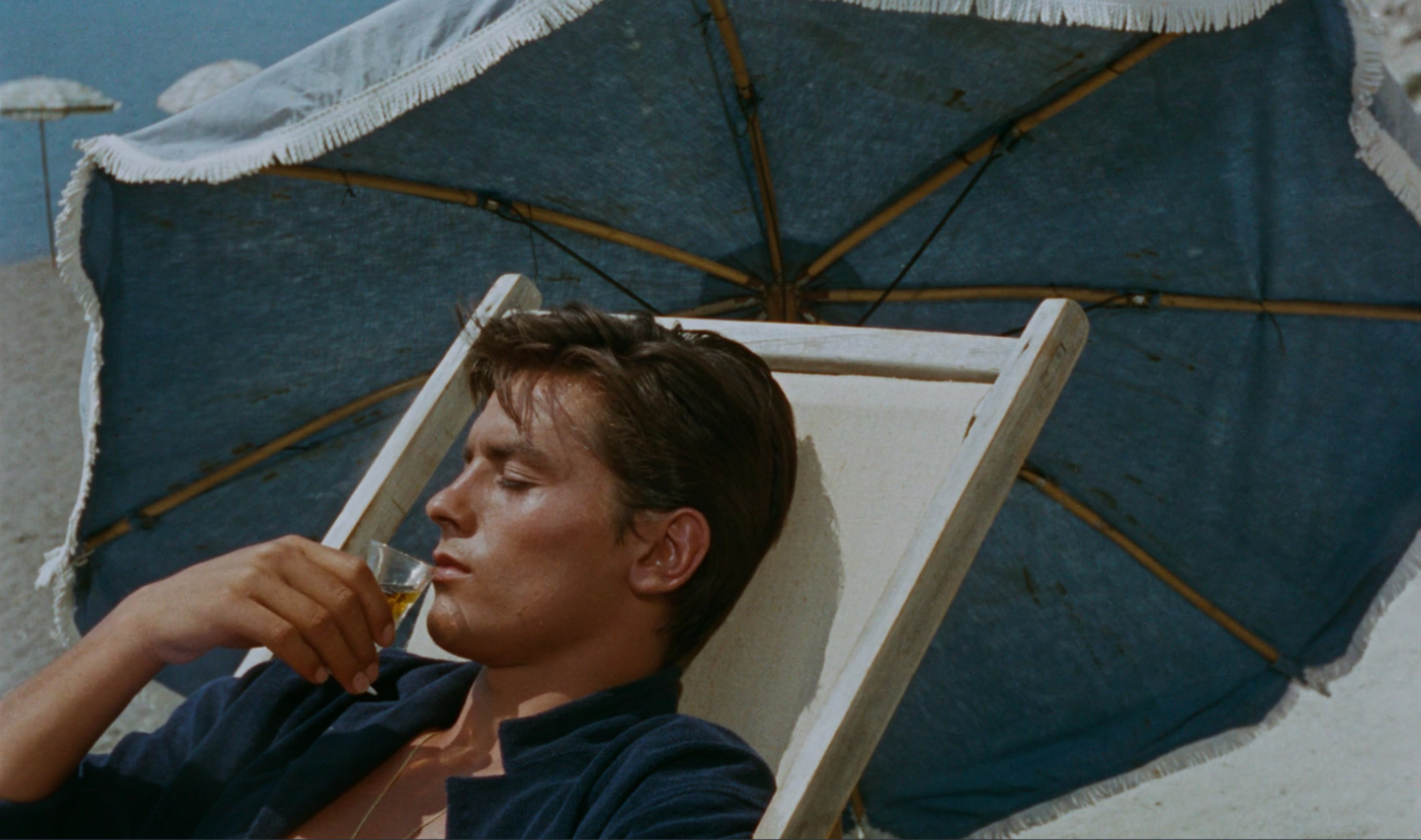 Purple Noon, Alain Delon, Beautiful blankness, French film, 2880x1710 HD Desktop