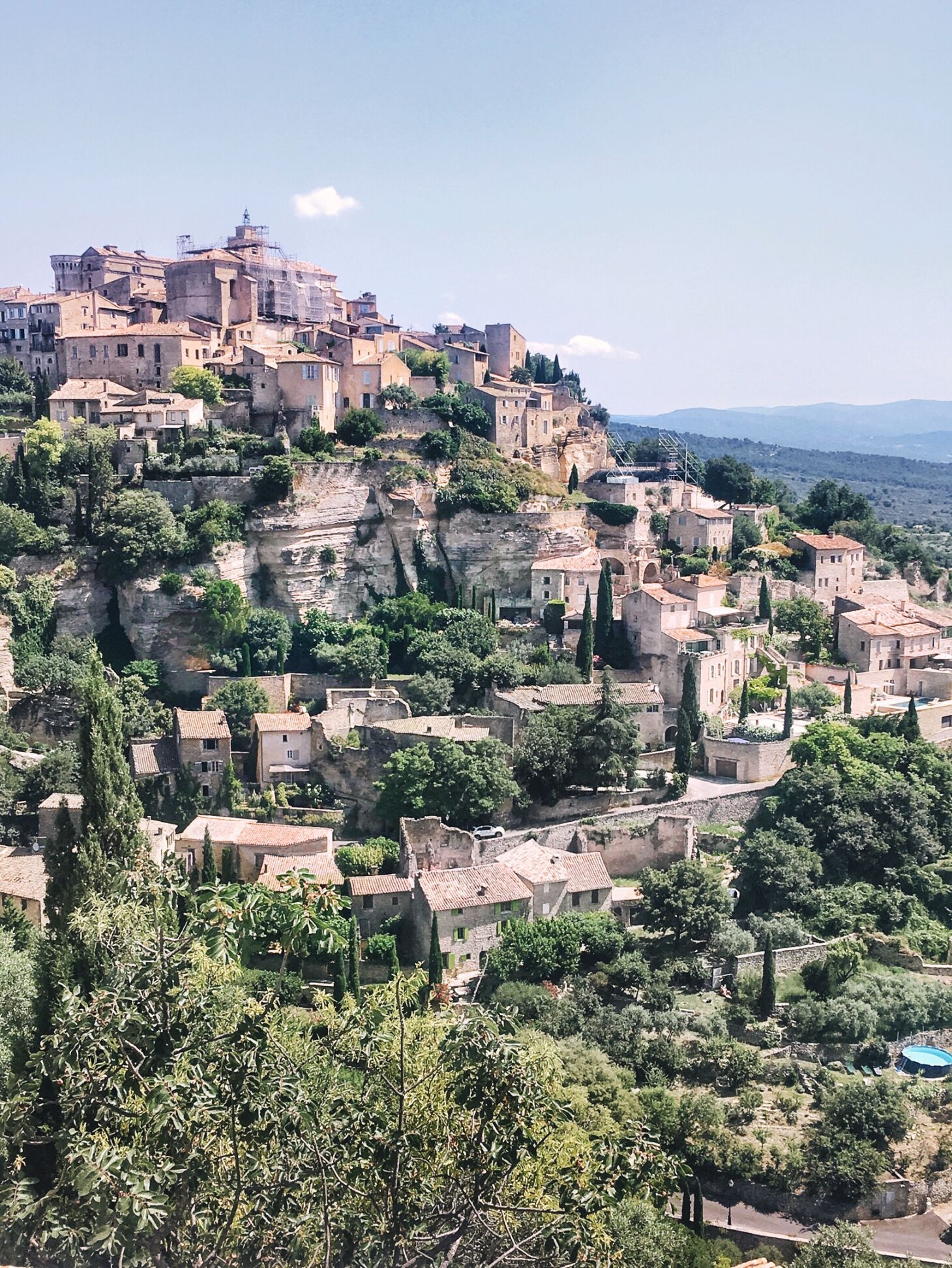 Luberon Regional Nature Park, Picturesque village, Gordes, Aesthetic beauty, 1460x1950 HD Phone