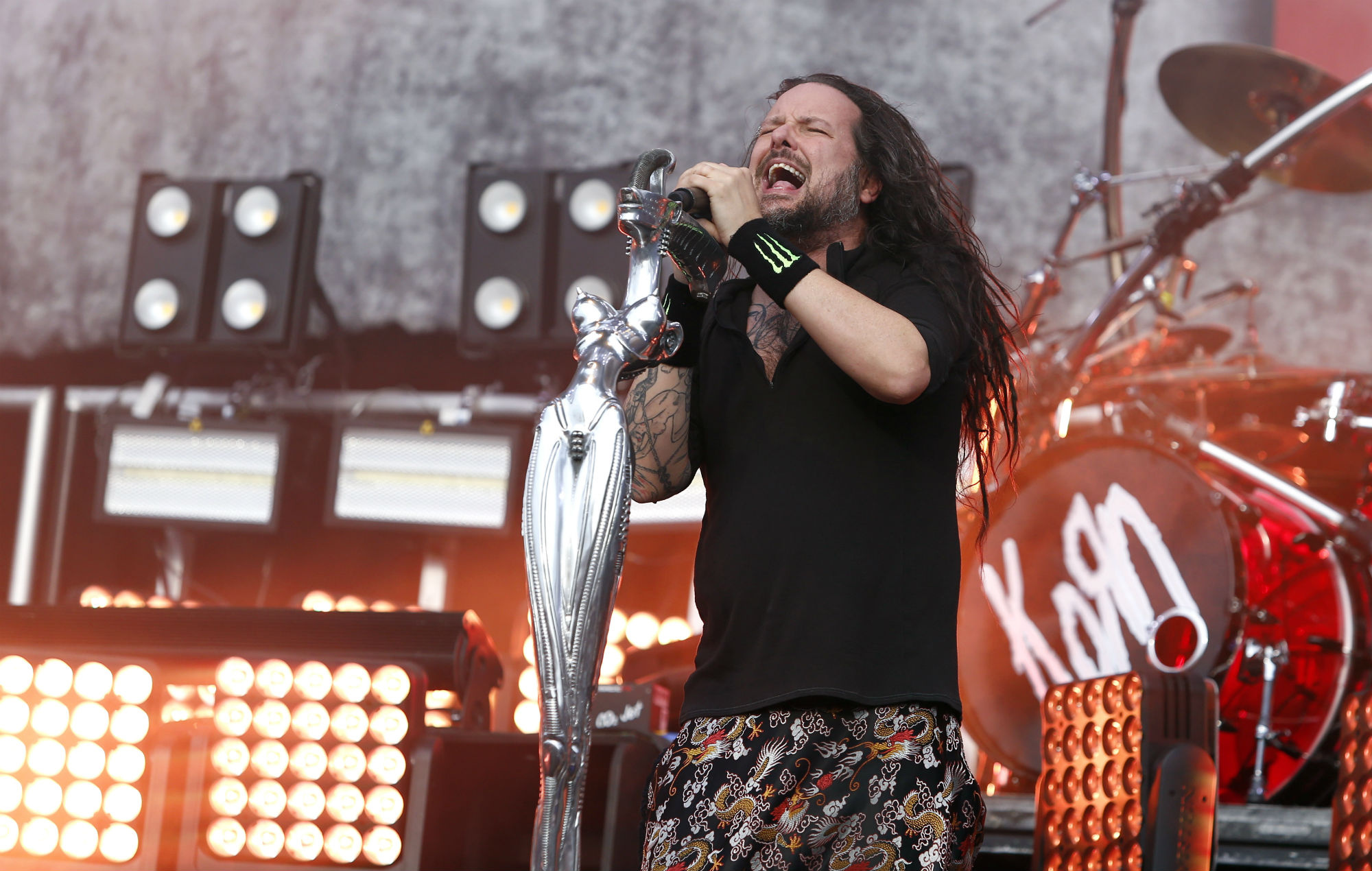 Jonathan Davis, Grateful for fans, Support during difficult times, 2000x1270 HD Desktop