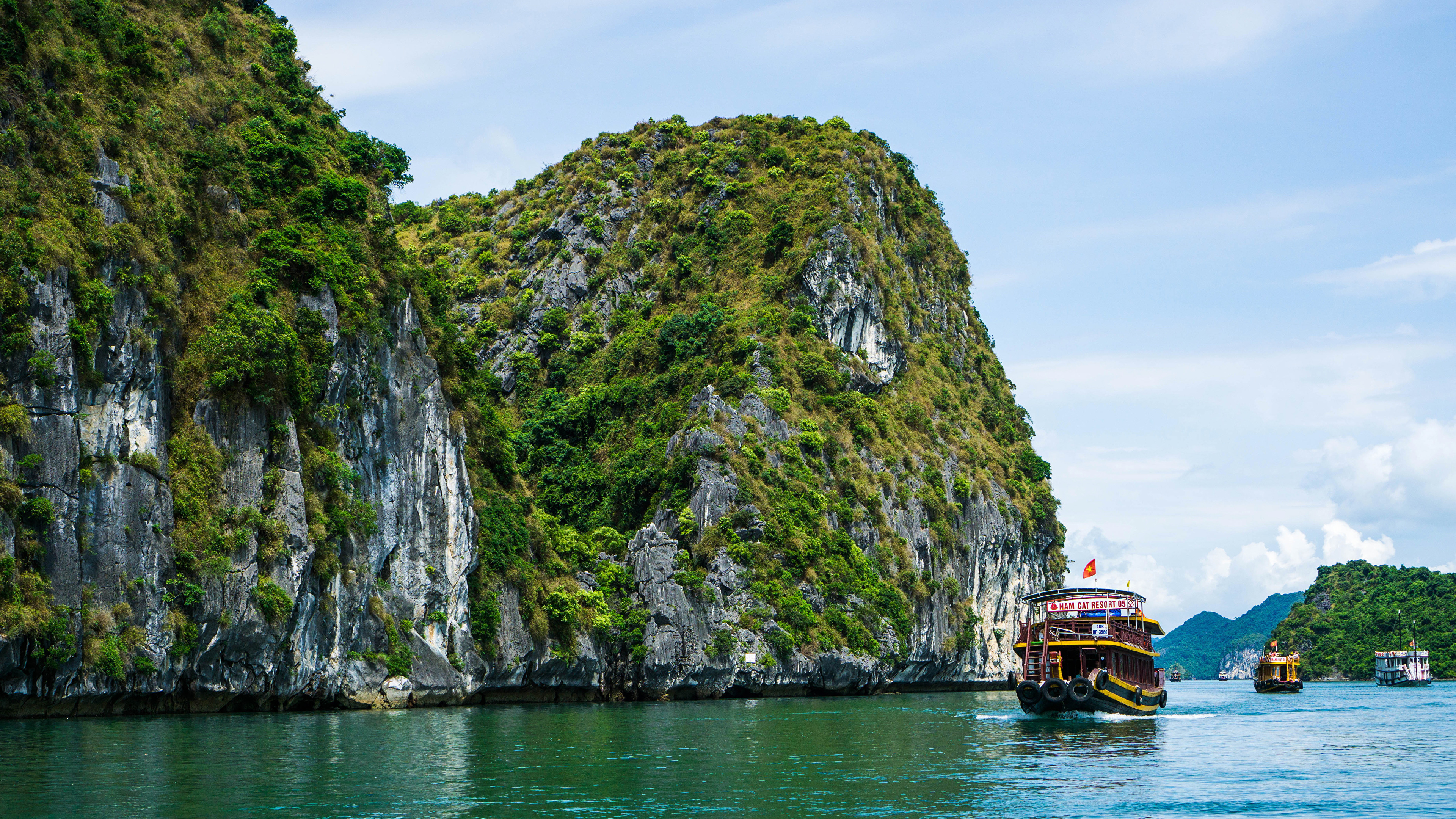 Ha Long, Stunning bay wallpapers, Captivating beauty, Posted by Sarah Thompson, 3840x2160 4K Desktop