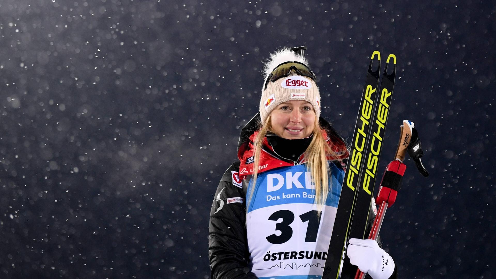 Lisa Theresa Hauser, Gewinnt biathlon sprint, 1920x1080 Full HD Desktop