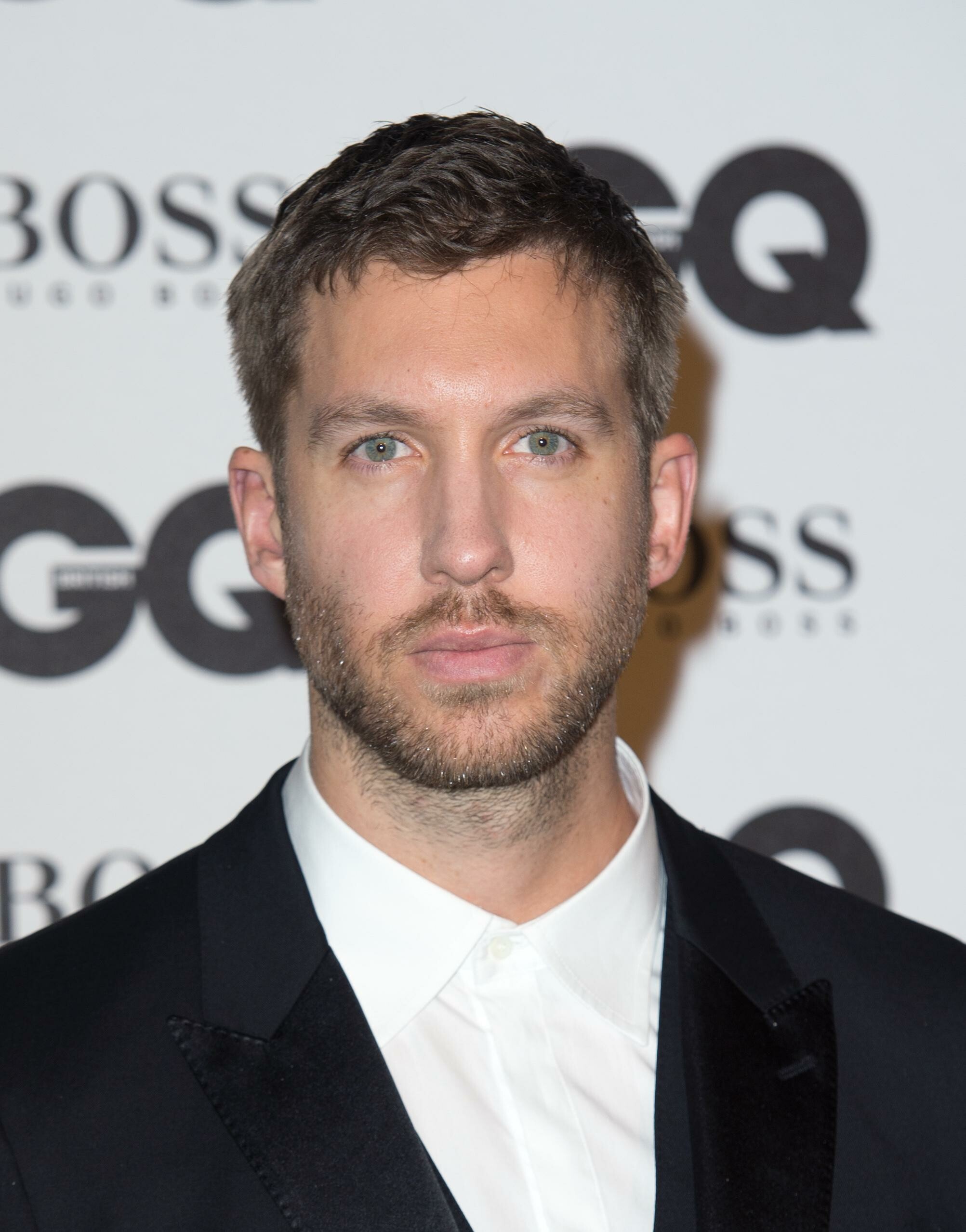 GQ Men Of The Year Awards 2016, Calvin Harris Wallpaper, 2010x2560 HD Phone