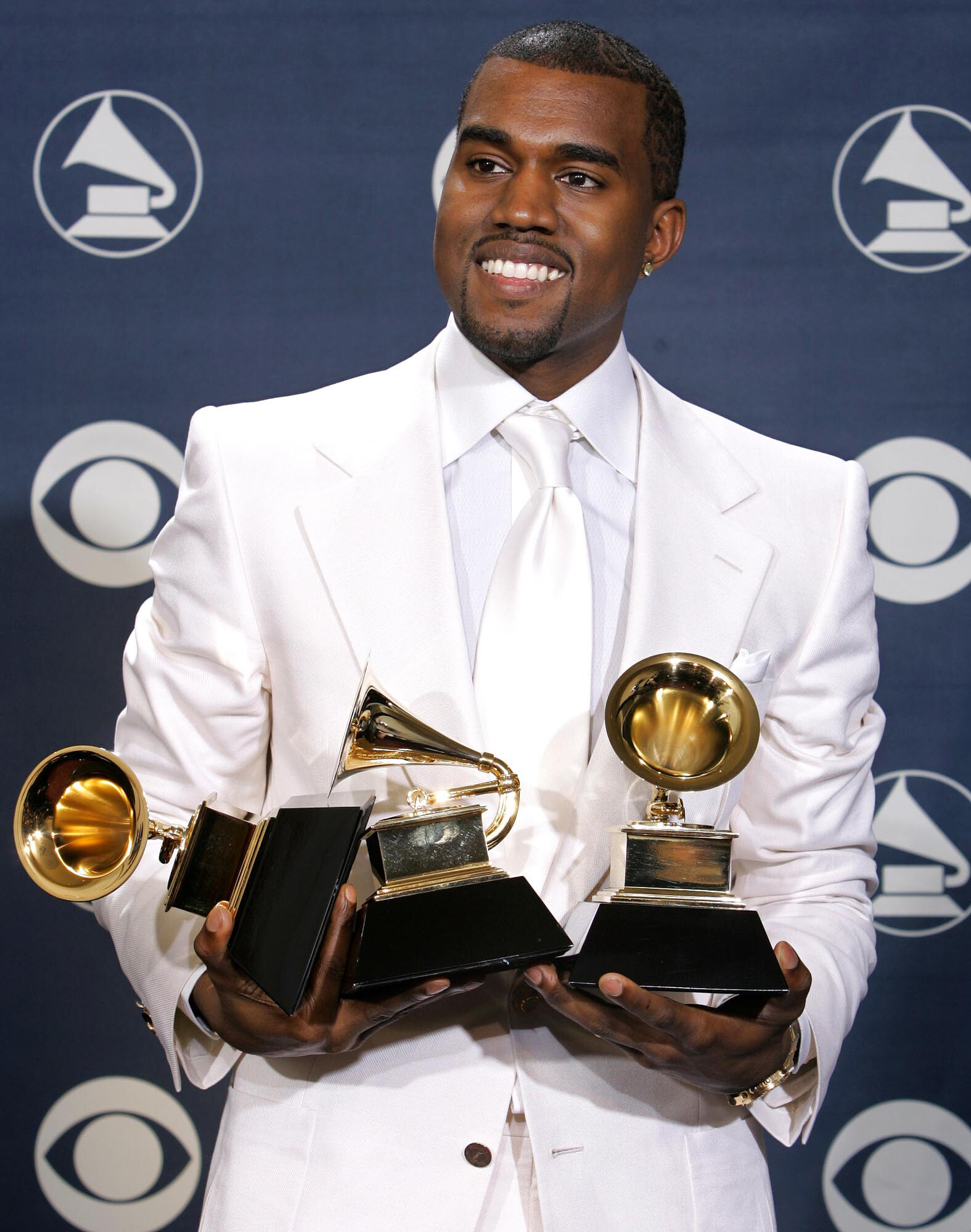 Kanye West, Grammys Wallpaper, 1580x2000 HD Phone