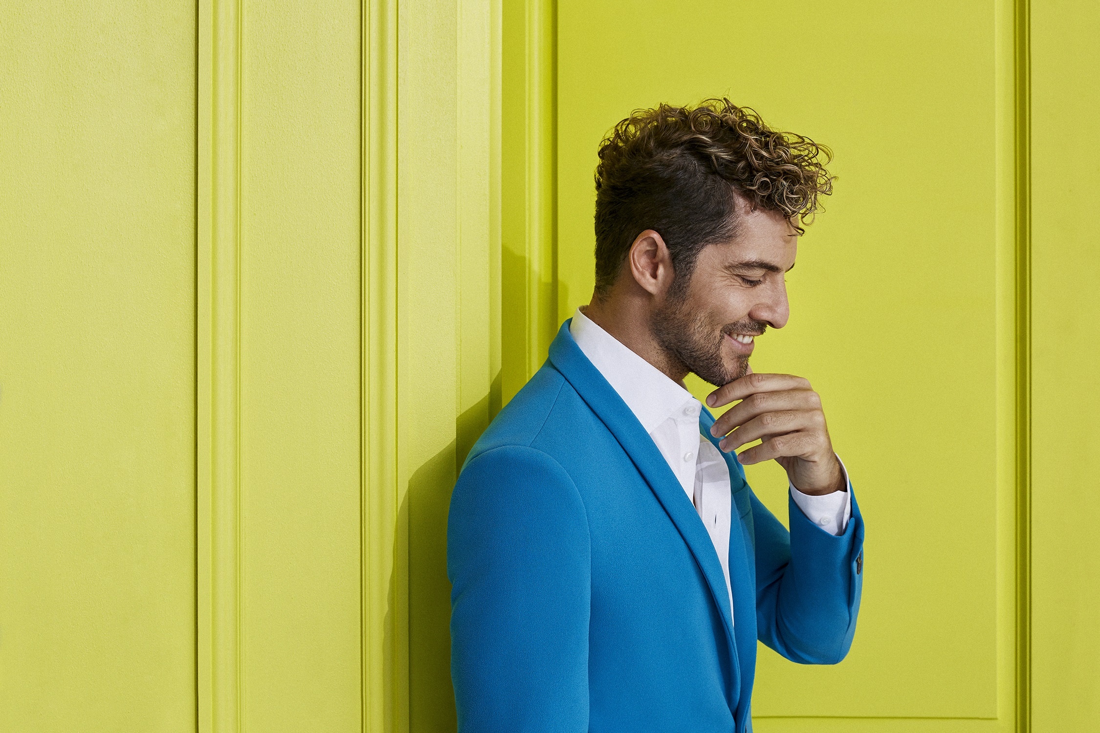 David Bisbal presents, Spanish singer, Latin pop, Music artist, 2250x1500 HD Desktop