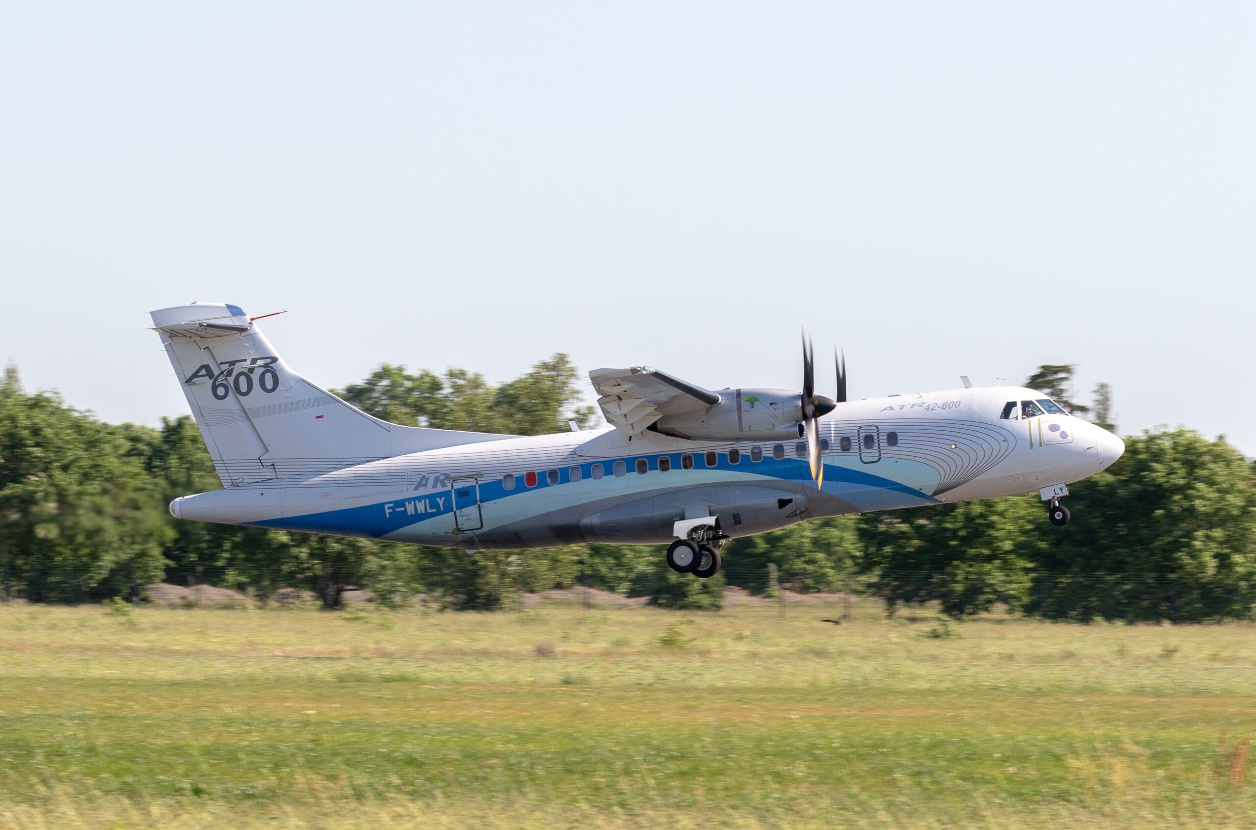 ATR aircraft, Flight test program, Flight data collection, Aircraft performance, 2560x1700 HD Desktop