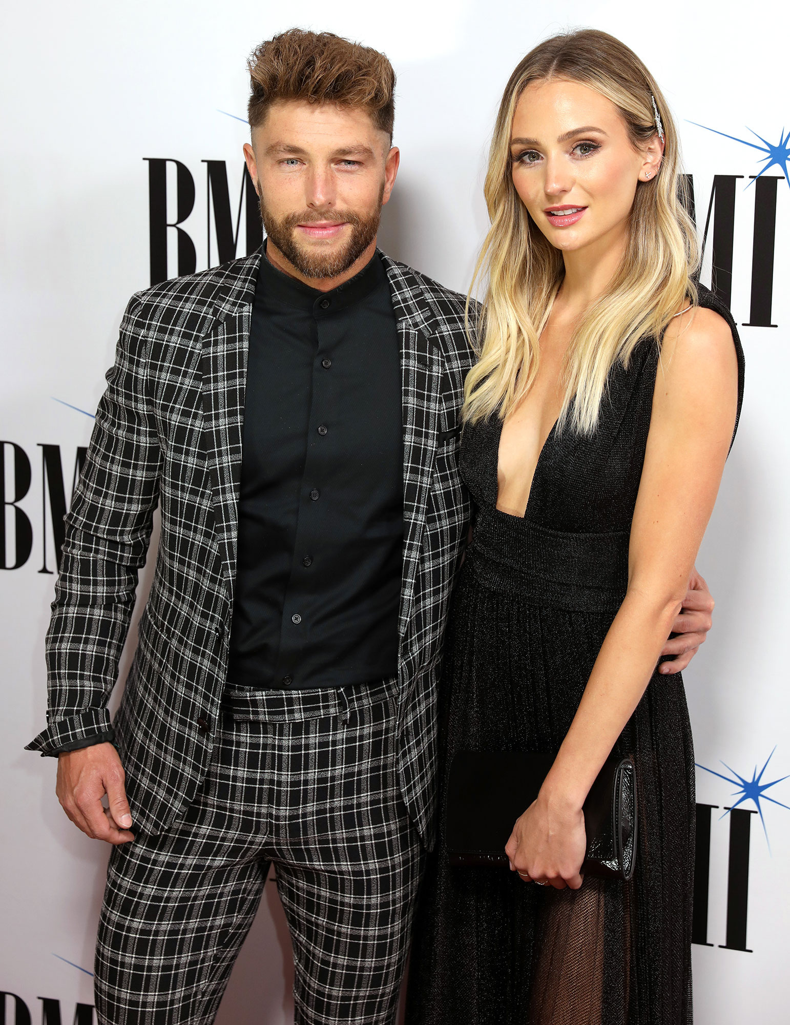 Lauren Bushnell and Chris Lane's Whirlwind Romance: Photos 1550x2000