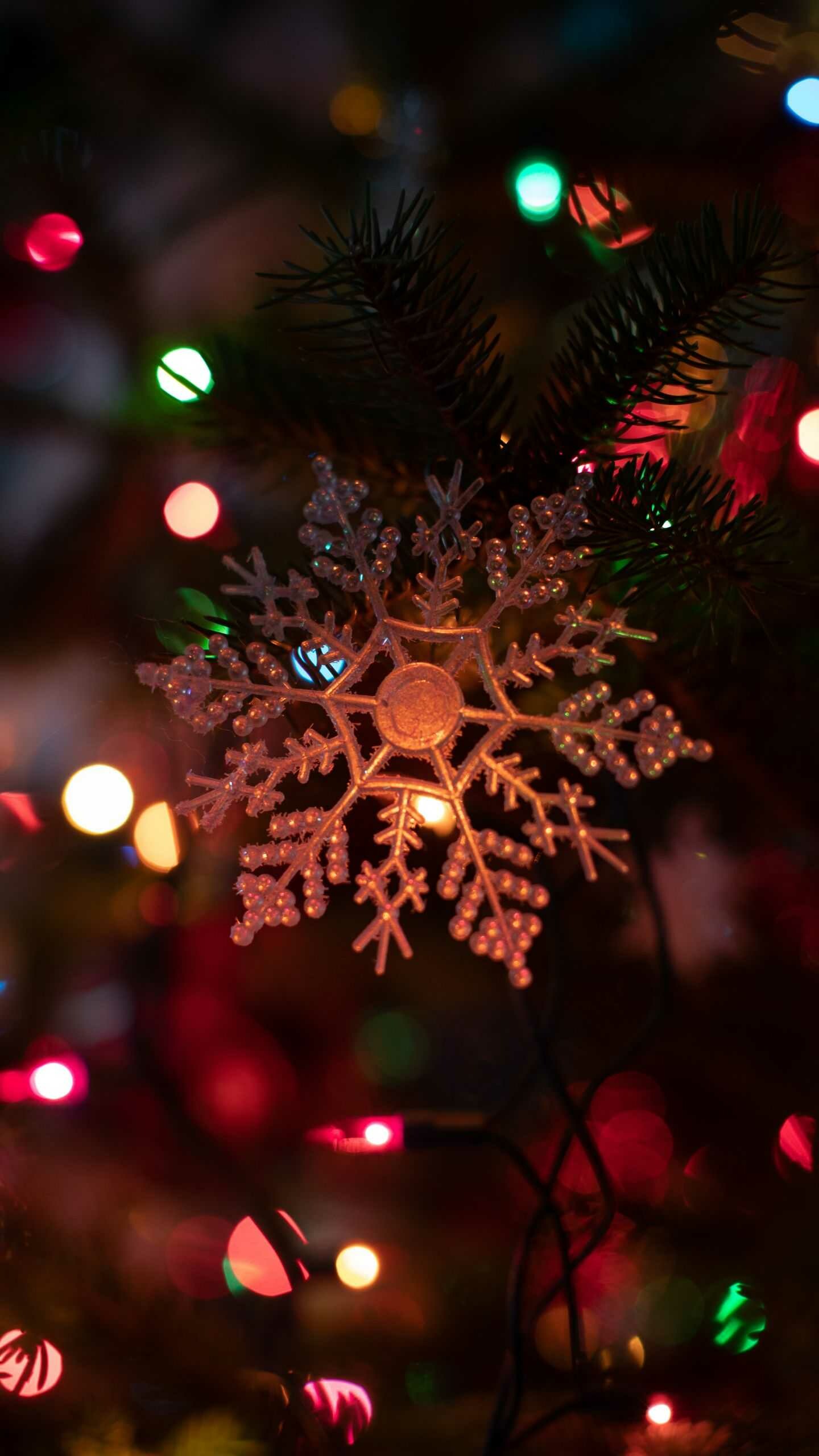 Christmas lights, Festive decorations, Warm ambiance, Holiday spirit, 1440x2560 HD Phone