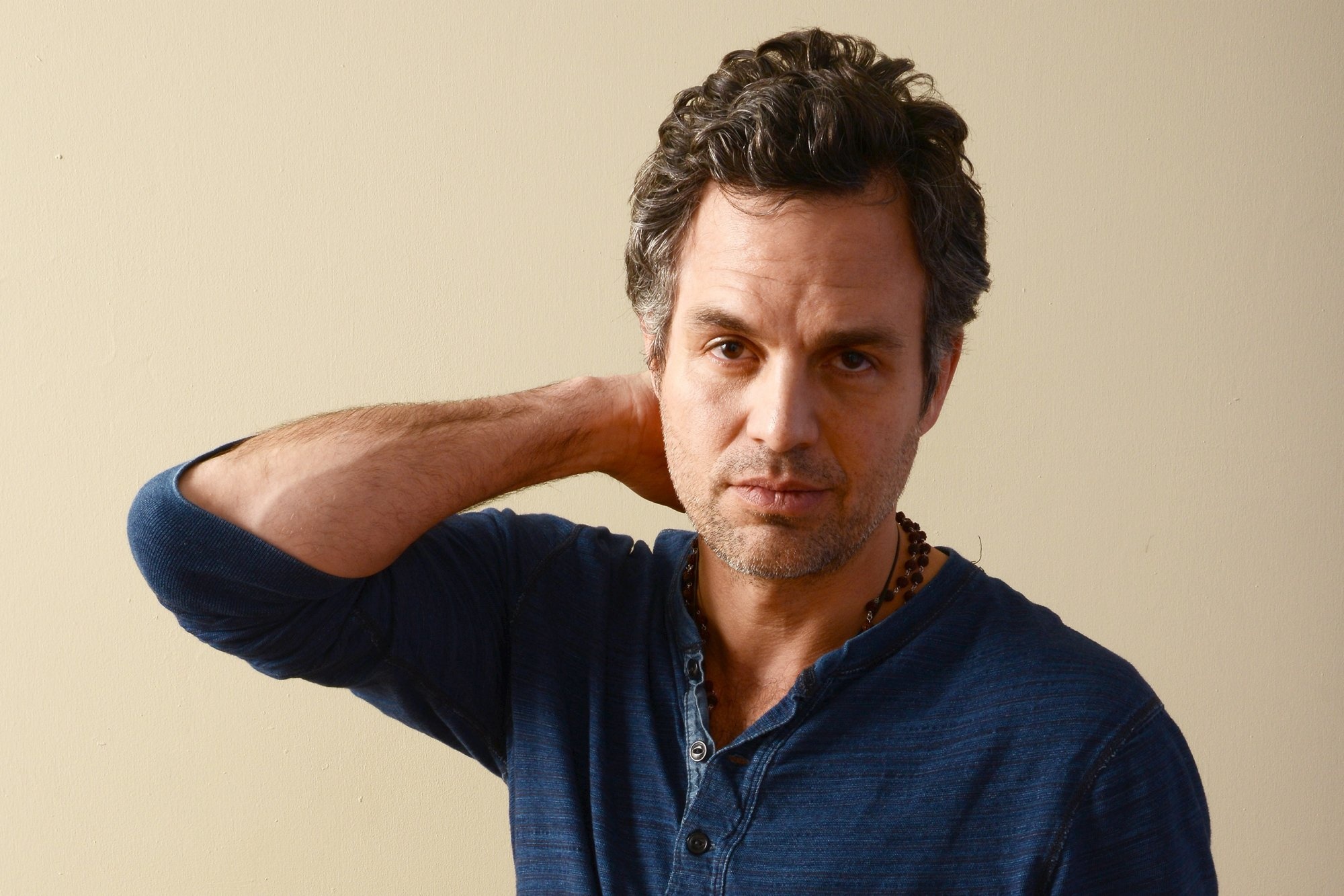 Mark Ruffalo, Wallpaper, Portrait, Actor's charm, 2000x1340 HD Desktop