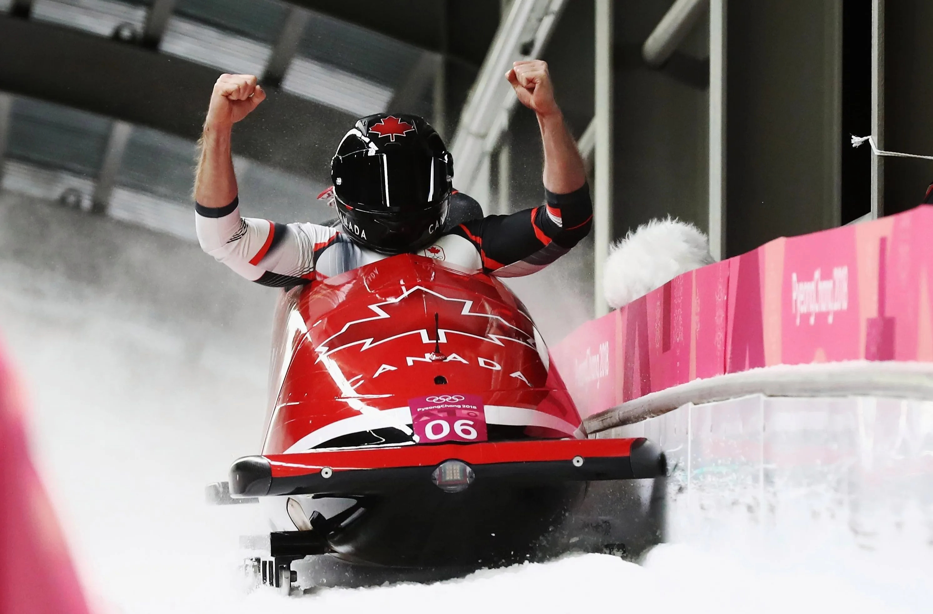 Canada and Germany's bobsleigh, Dead heat for gold, 20-year feat, Thrilling finish, 2990x1970 HD Desktop