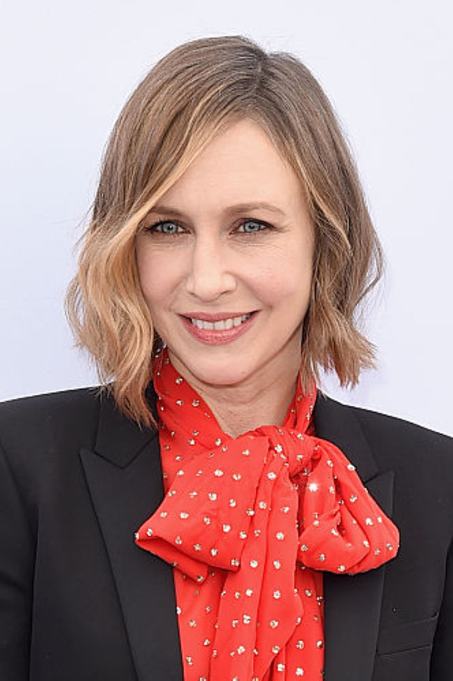 Vera Farmiga, Starportrt news, Bilder, 1440x2170 HD Phone