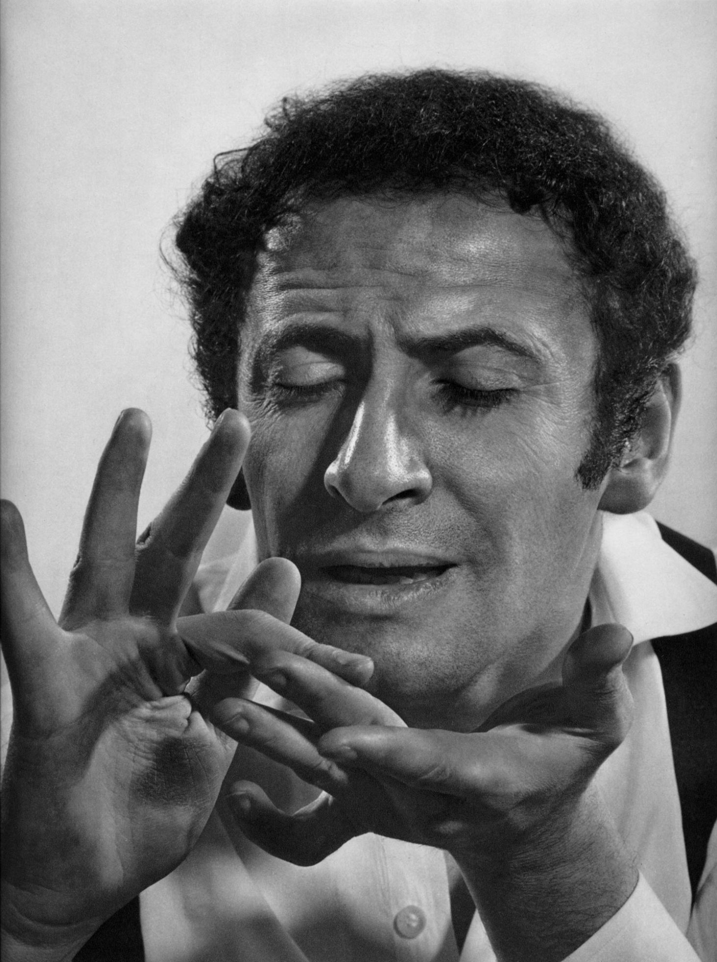 Marcel Marceau, Yousuf Karsh, Portrait photography, 1470x1960 HD Phone