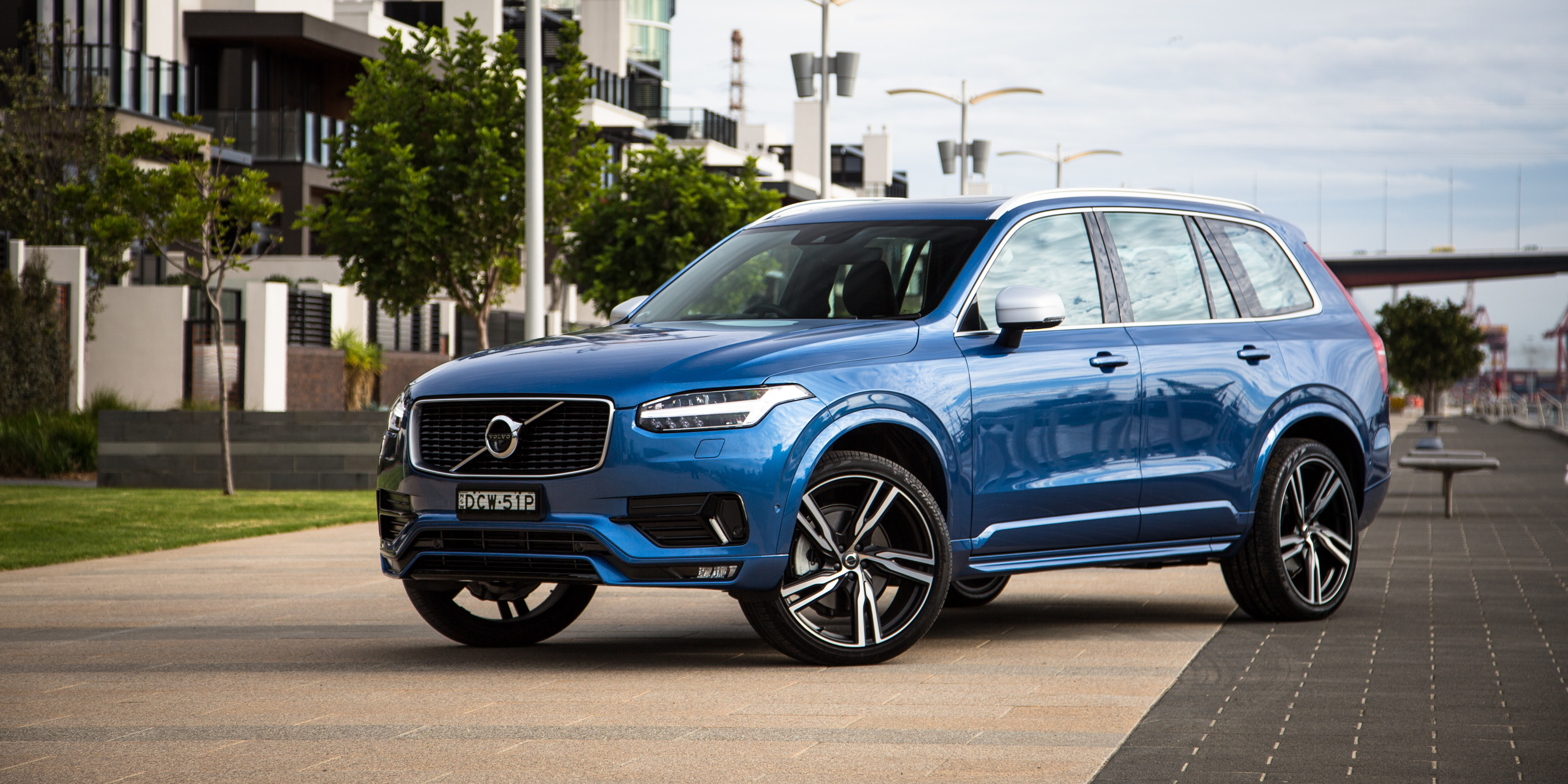 Volvo XC60, XC90 HD wallpapers, Premium SUV, Cutting-edge technology, 3000x1500 Dual Screen Desktop