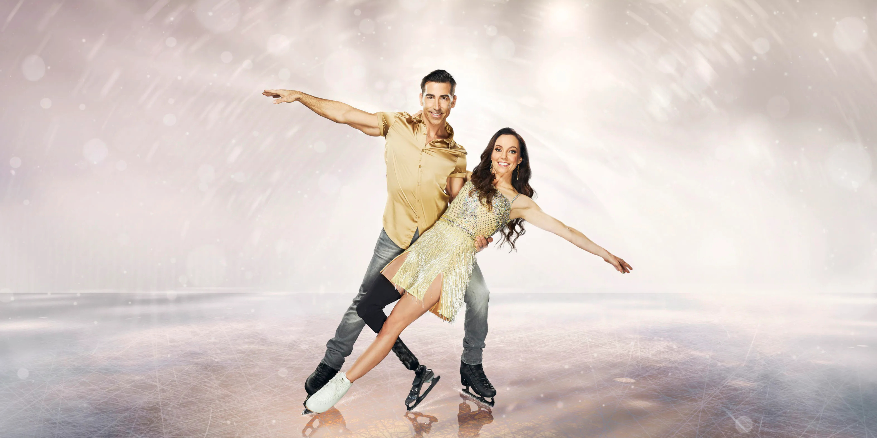 Stef Reid and Andy Buchanan, Ice Dancing Wallpaper, 3500x1750 Dual Screen Desktop